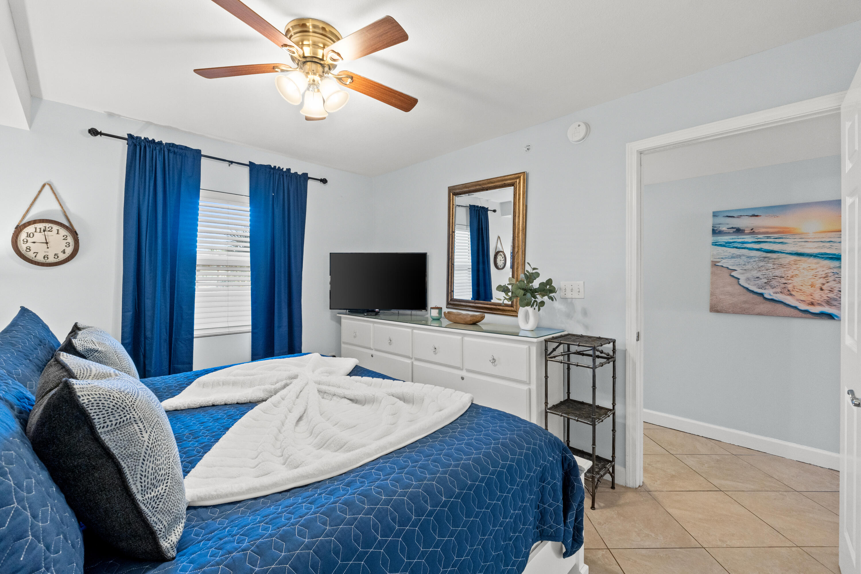 PELICAN ISLE - Residential