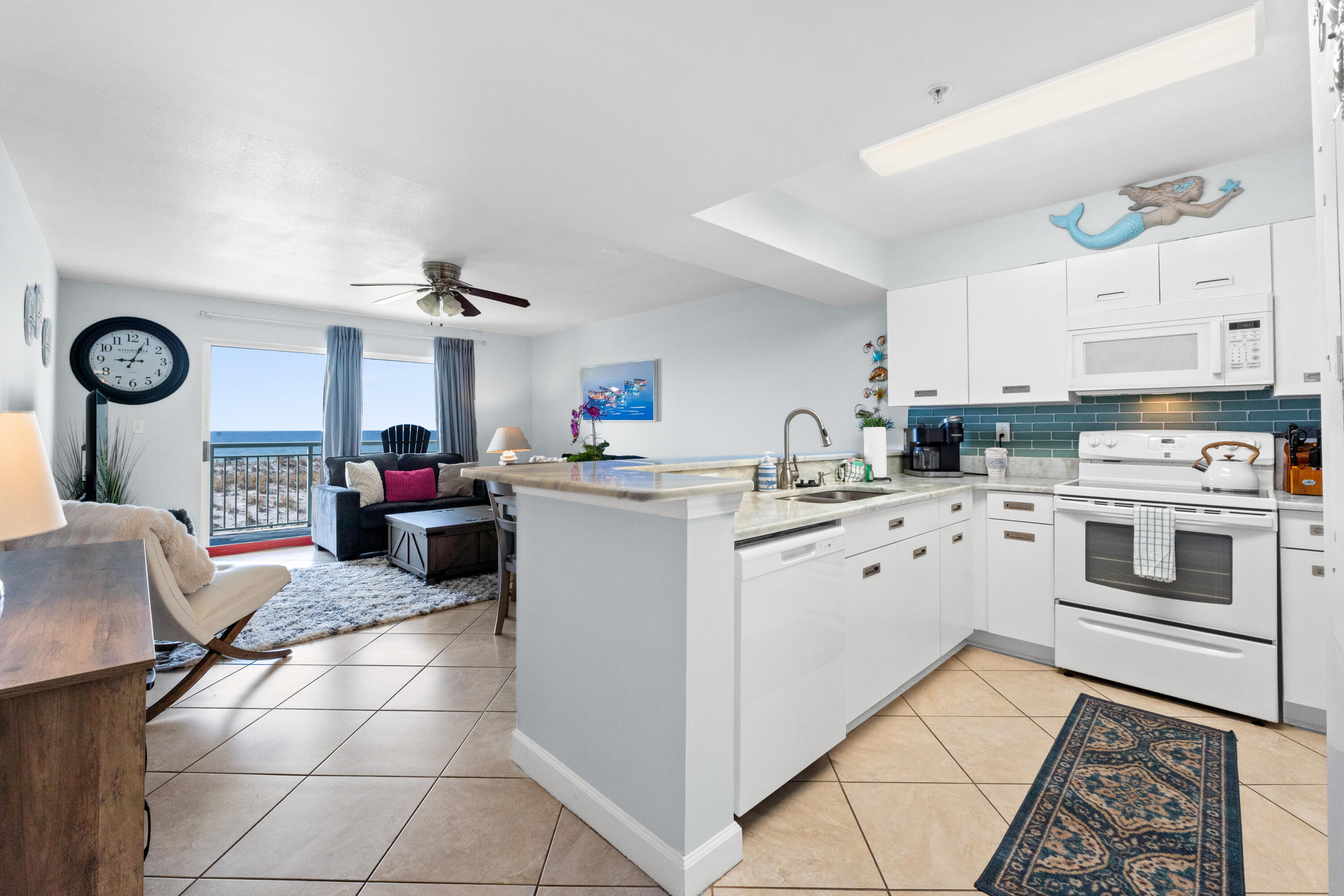 PELICAN ISLE - Residential