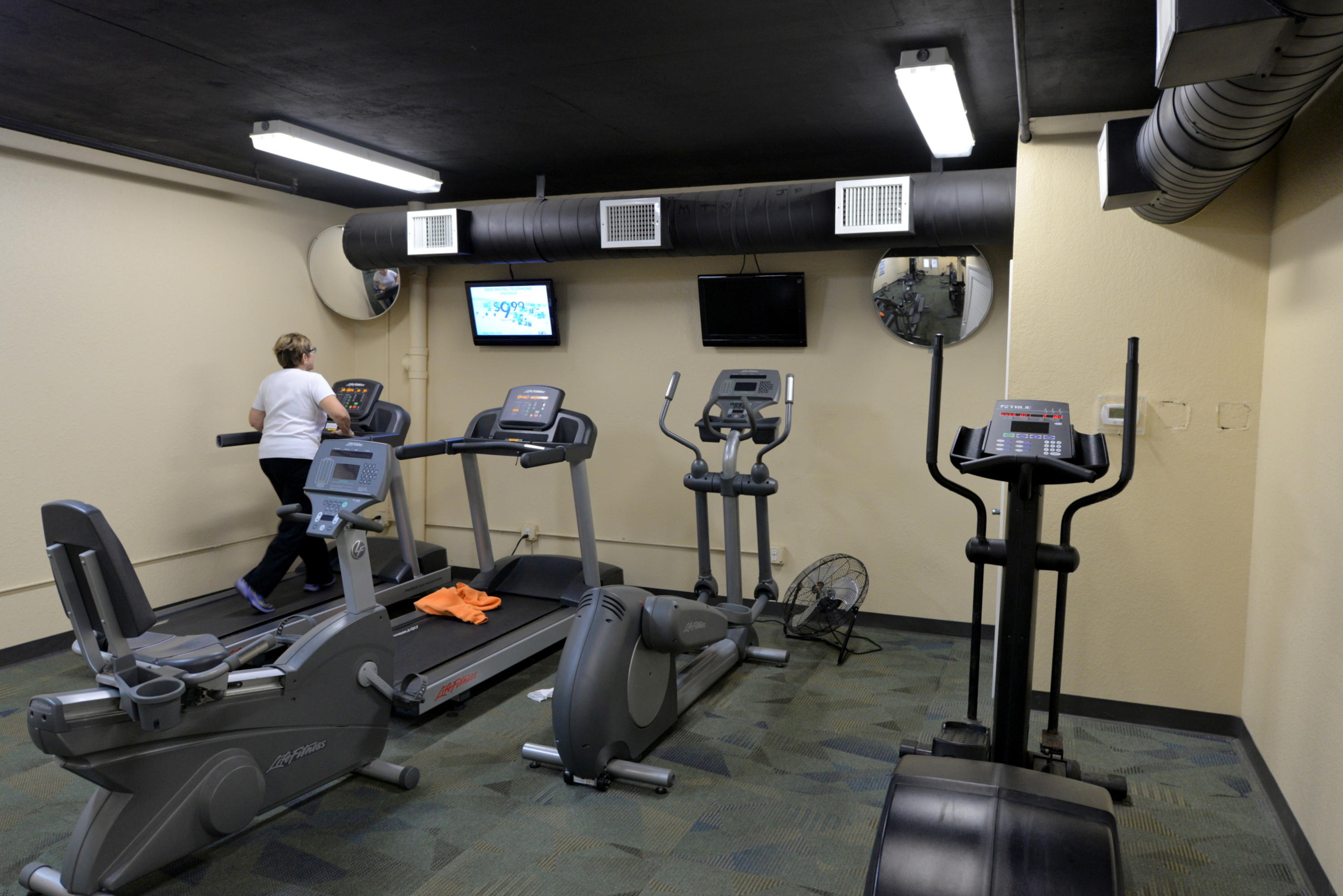 STERLING SHORES - Residential