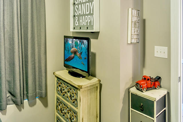 STERLING SHORES - Residential