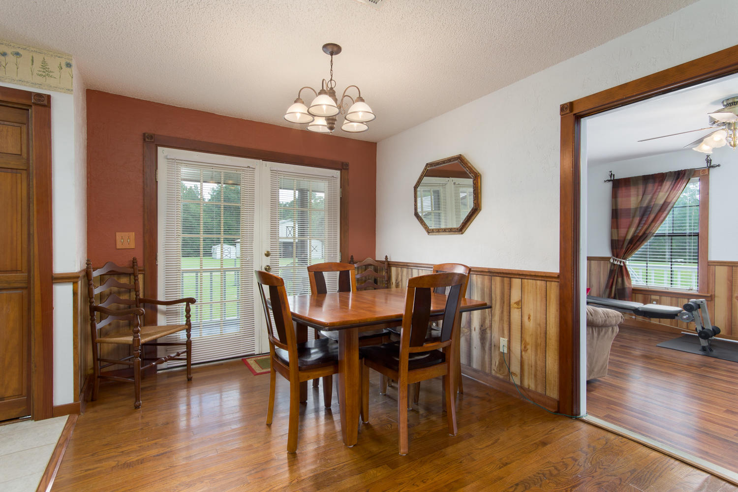 METES & BOUNDS - Residential