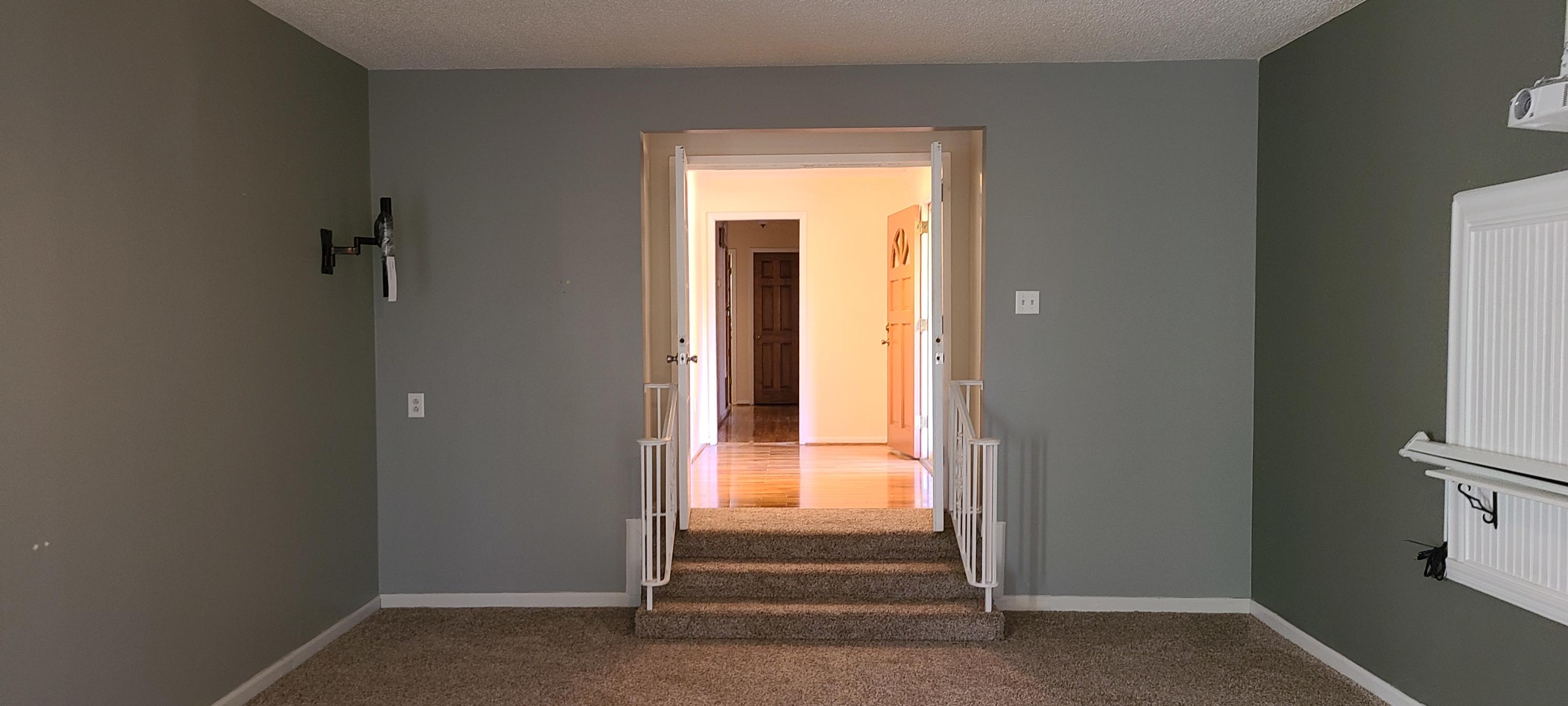 HOLLY HILLS - Residential