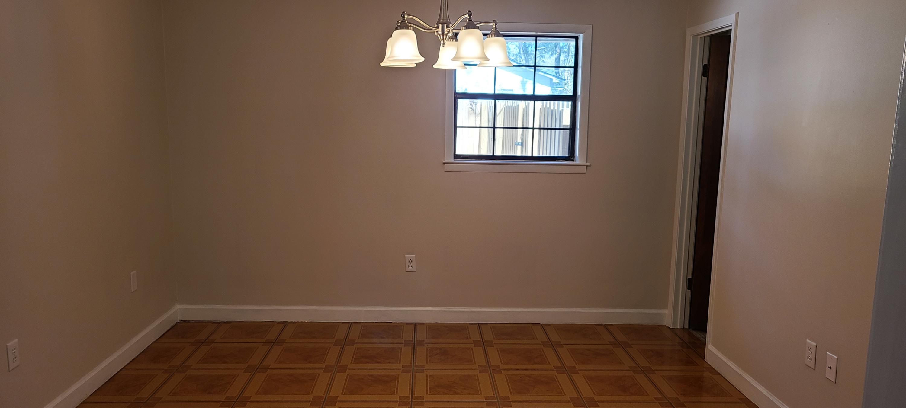 HOLLY HILLS - Residential