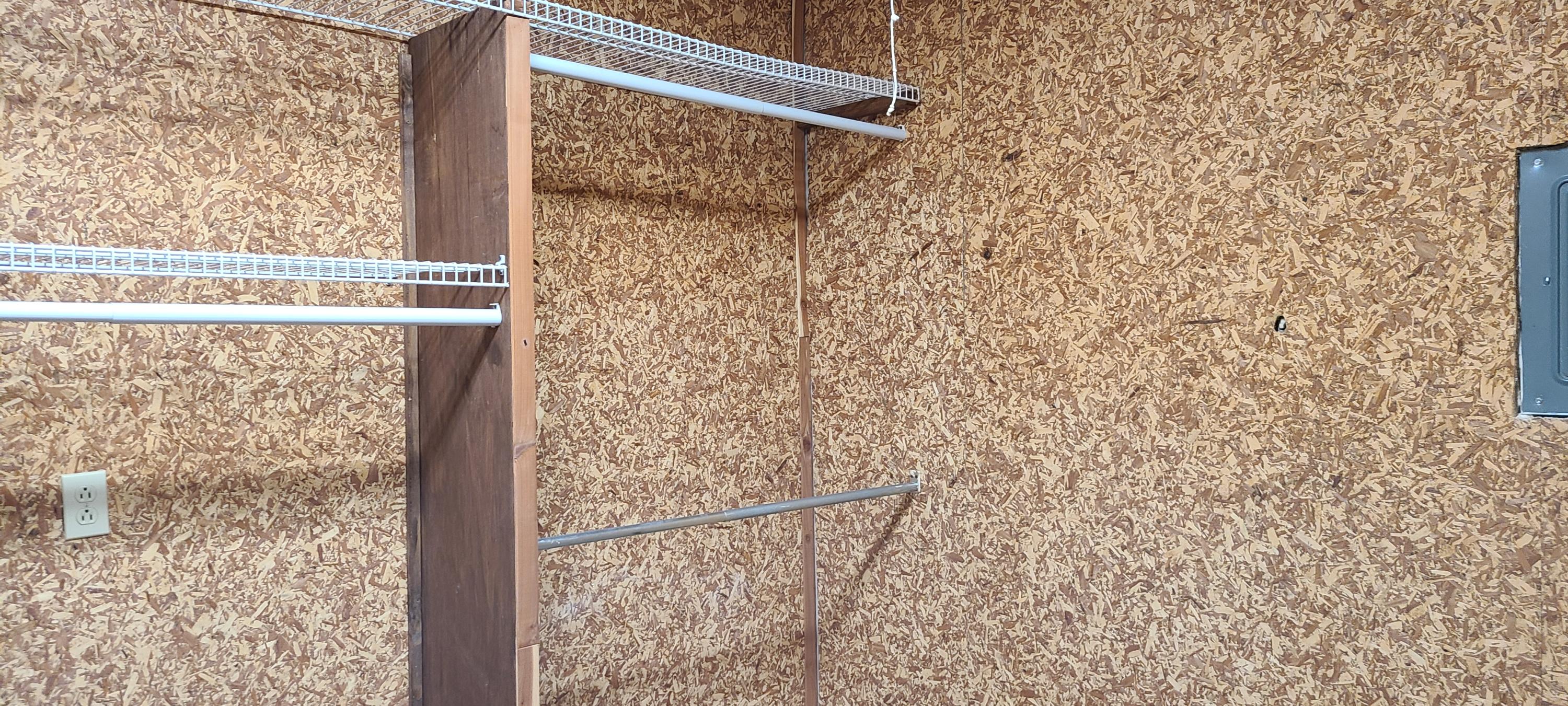 HOLLY HILLS - Residential