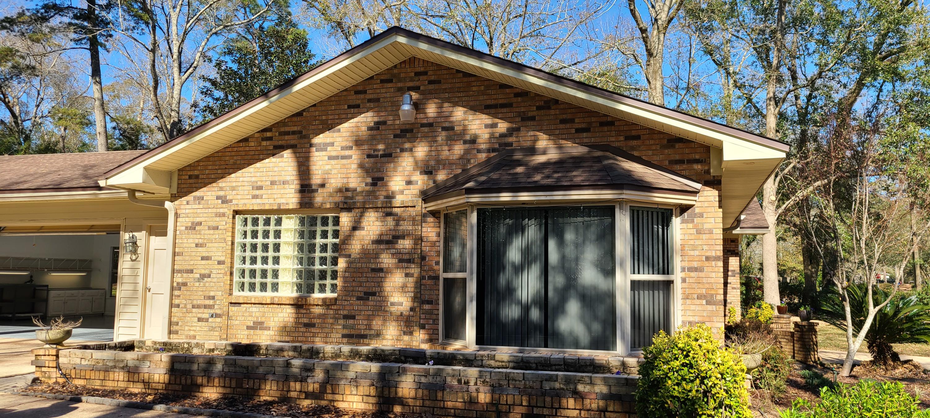 HOLLY HILLS - Residential