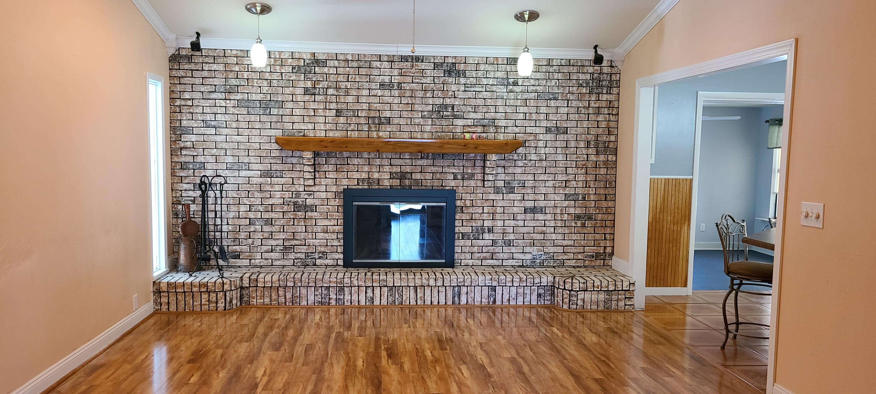 HOLLY HILLS - Residential