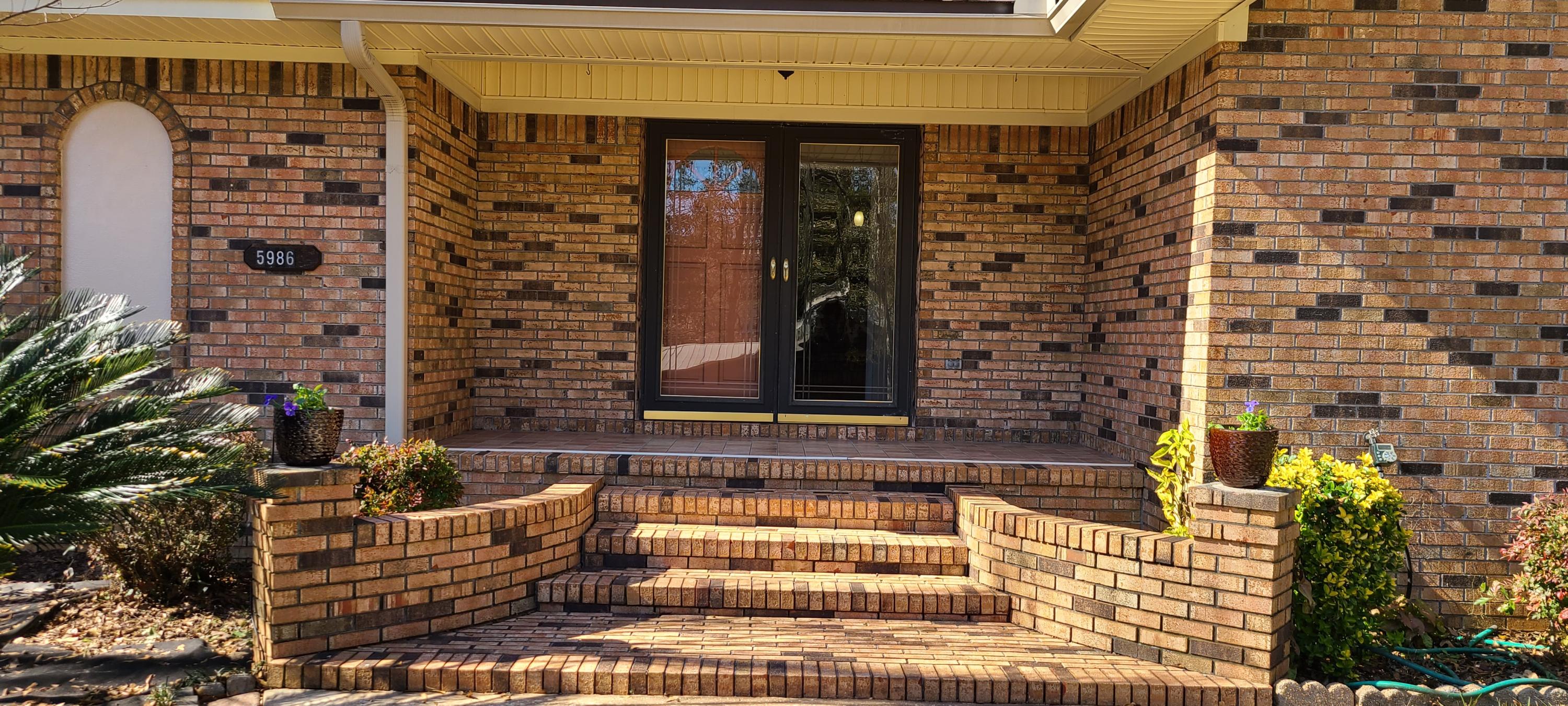 HOLLY HILLS - Residential