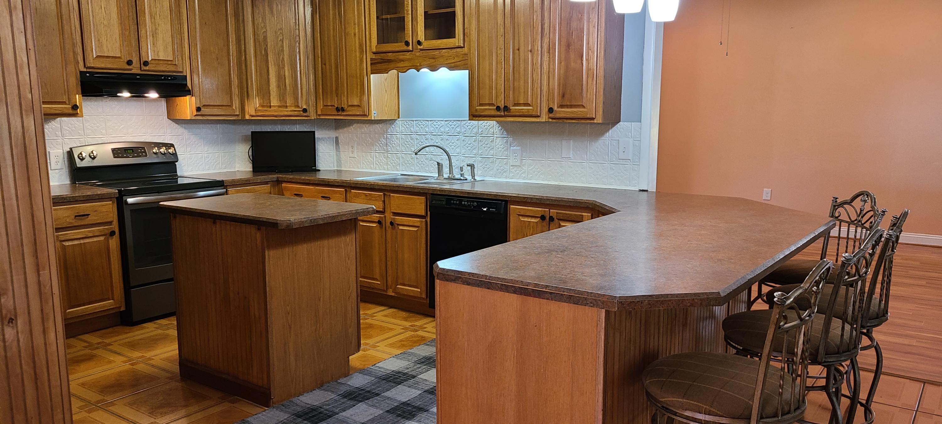 HOLLY HILLS - Residential