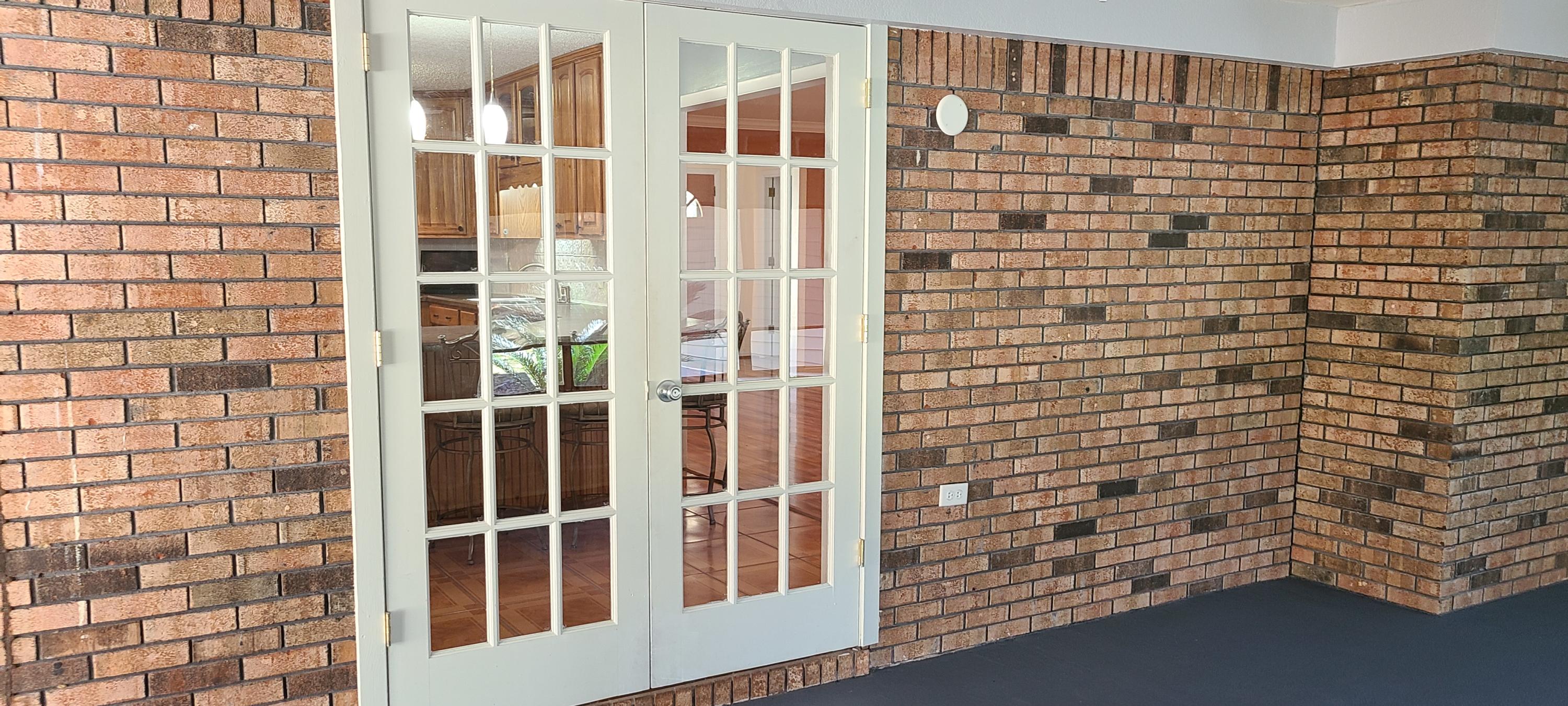 HOLLY HILLS - Residential