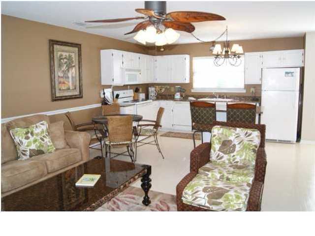 CRYSTAL PIER COURTYARD T/H - Residential