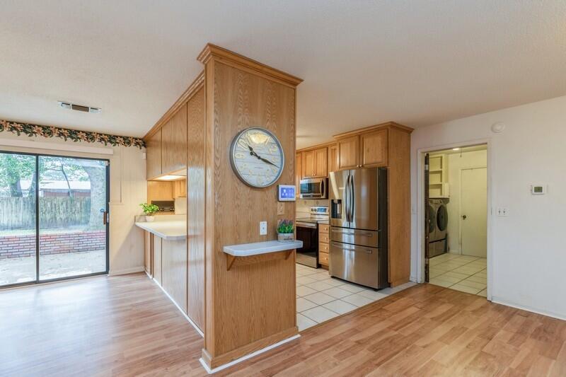CAROL ANNE MANOR - Residential