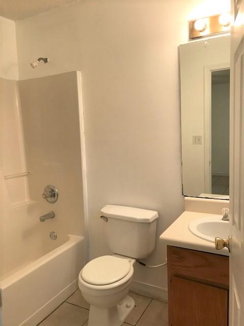 SULLIVANS ADDN TO CRESTVIEW - Residential Lease