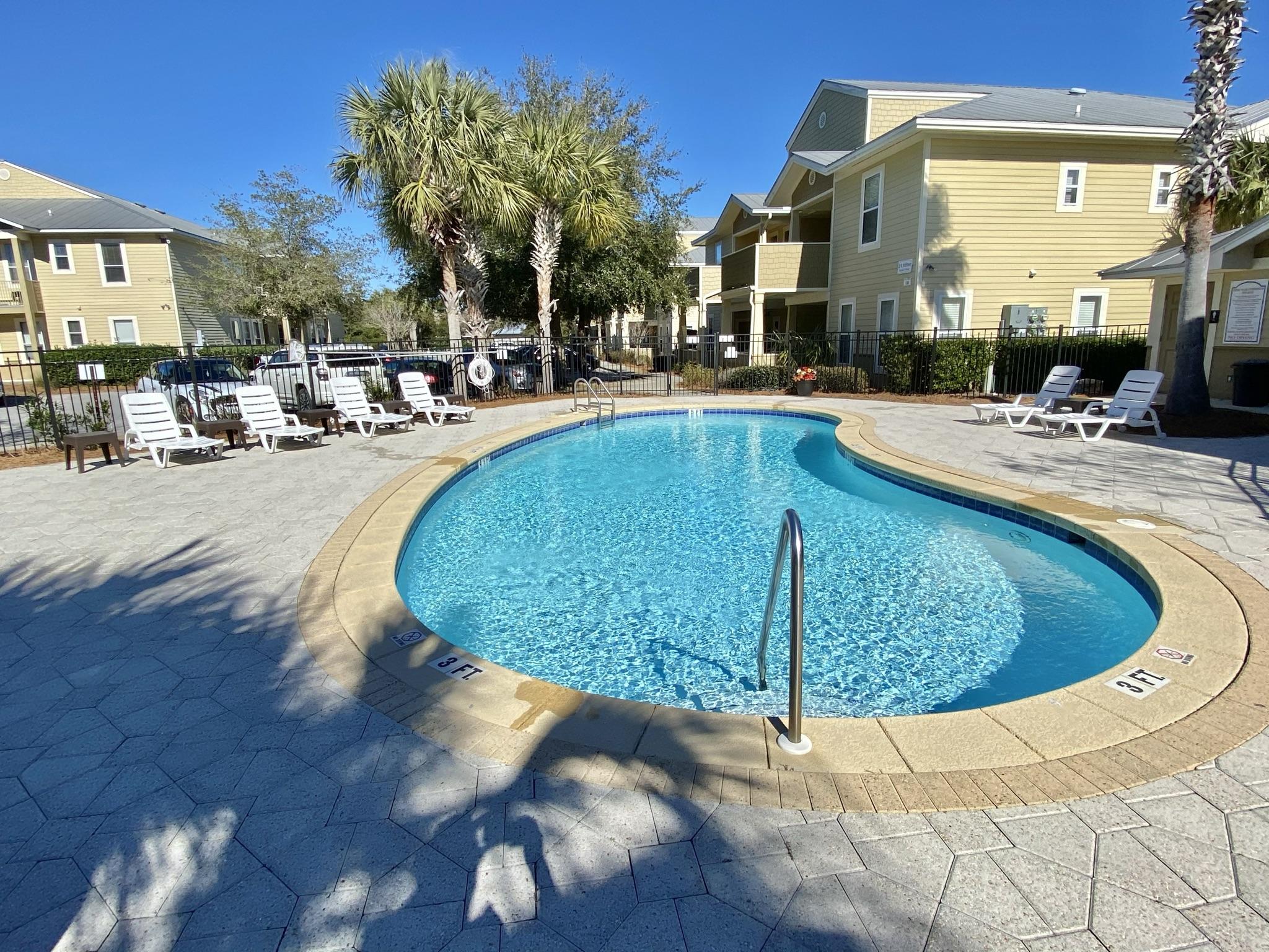 TOPSAIL VILLAGE - Residential