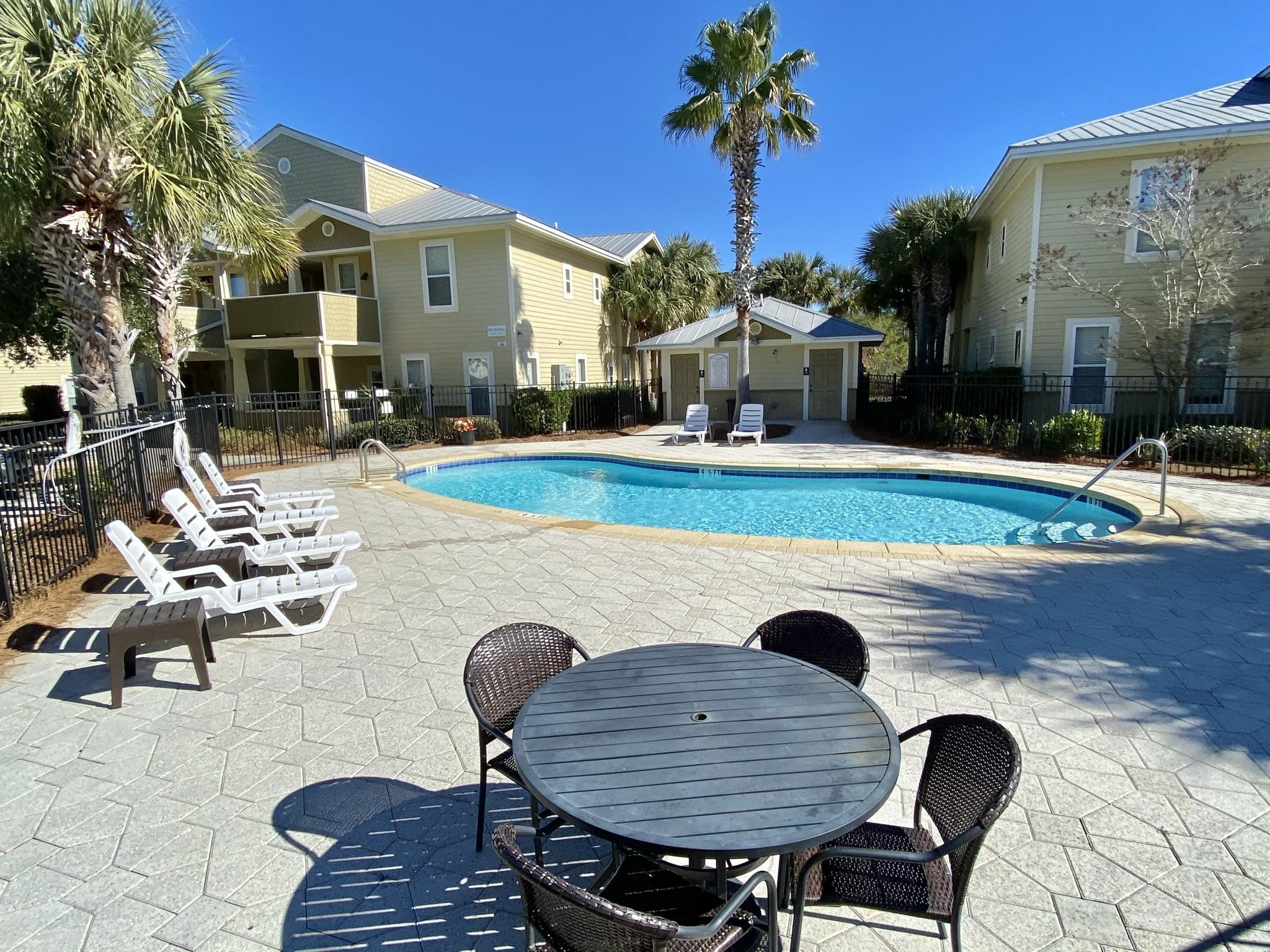 TOPSAIL VILLAGE - Residential