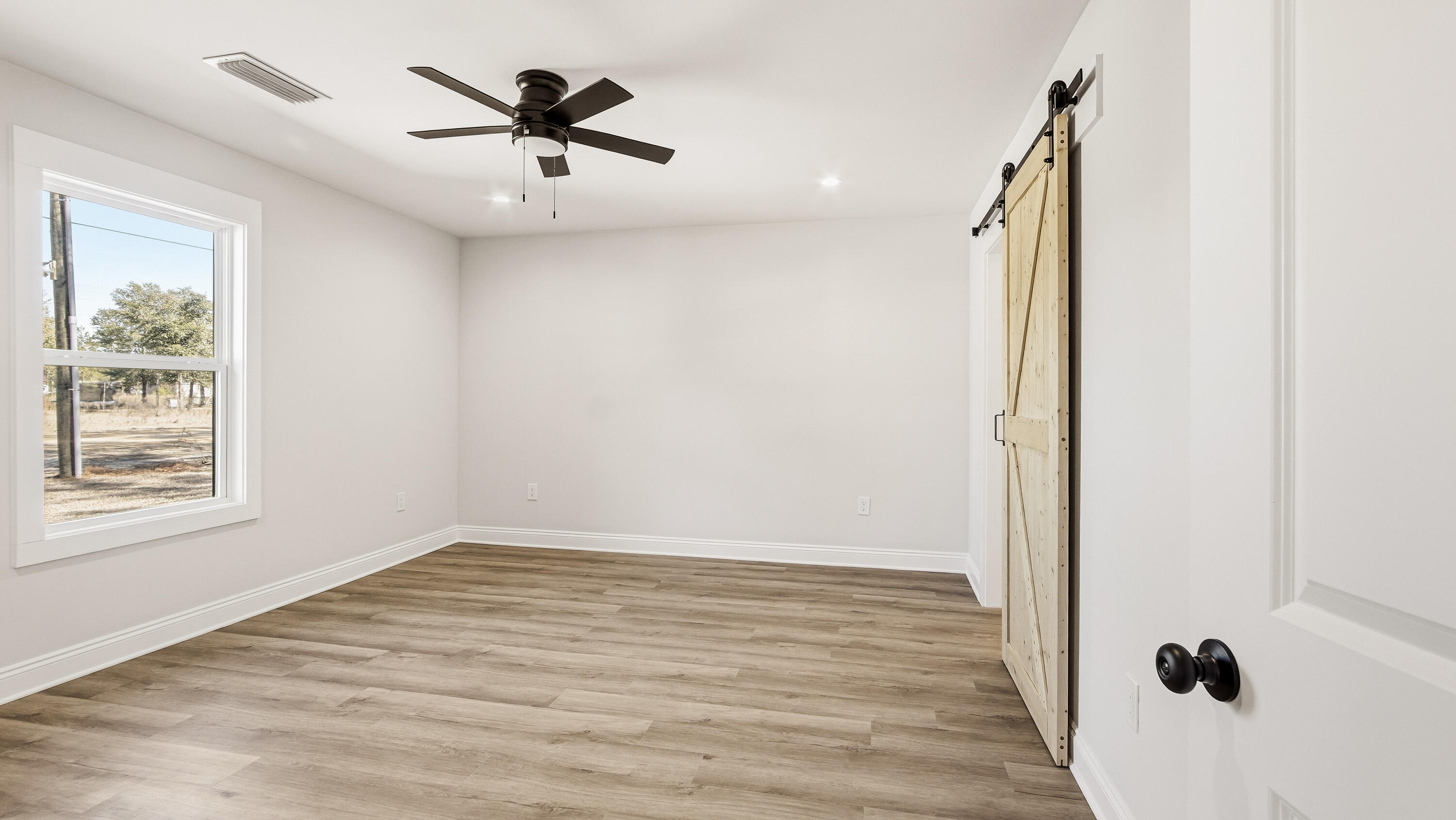 OAKWOOD HILLS UNIT 3 - Residential