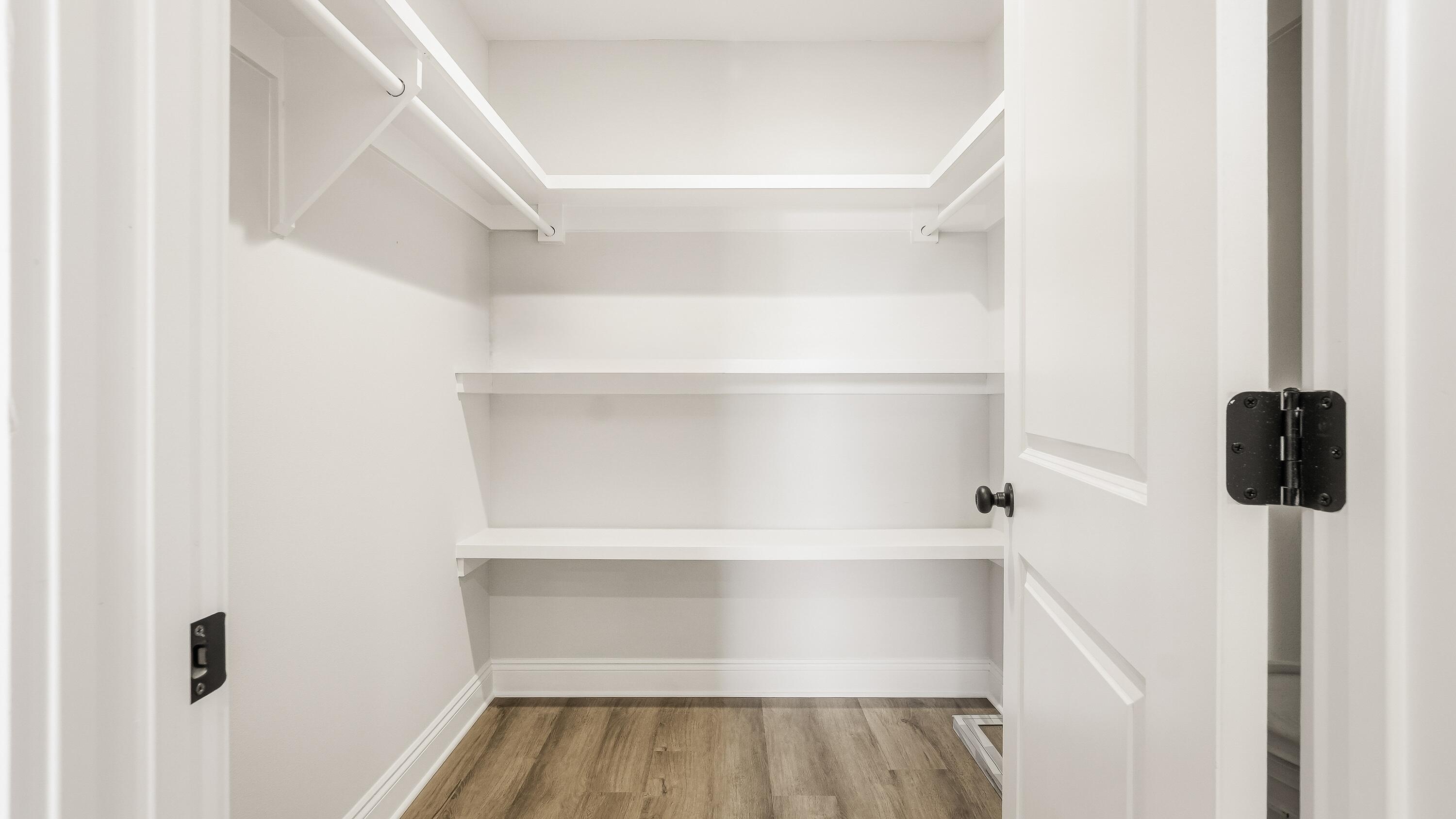 OAKWOOD HILLS UNIT 3 - Residential