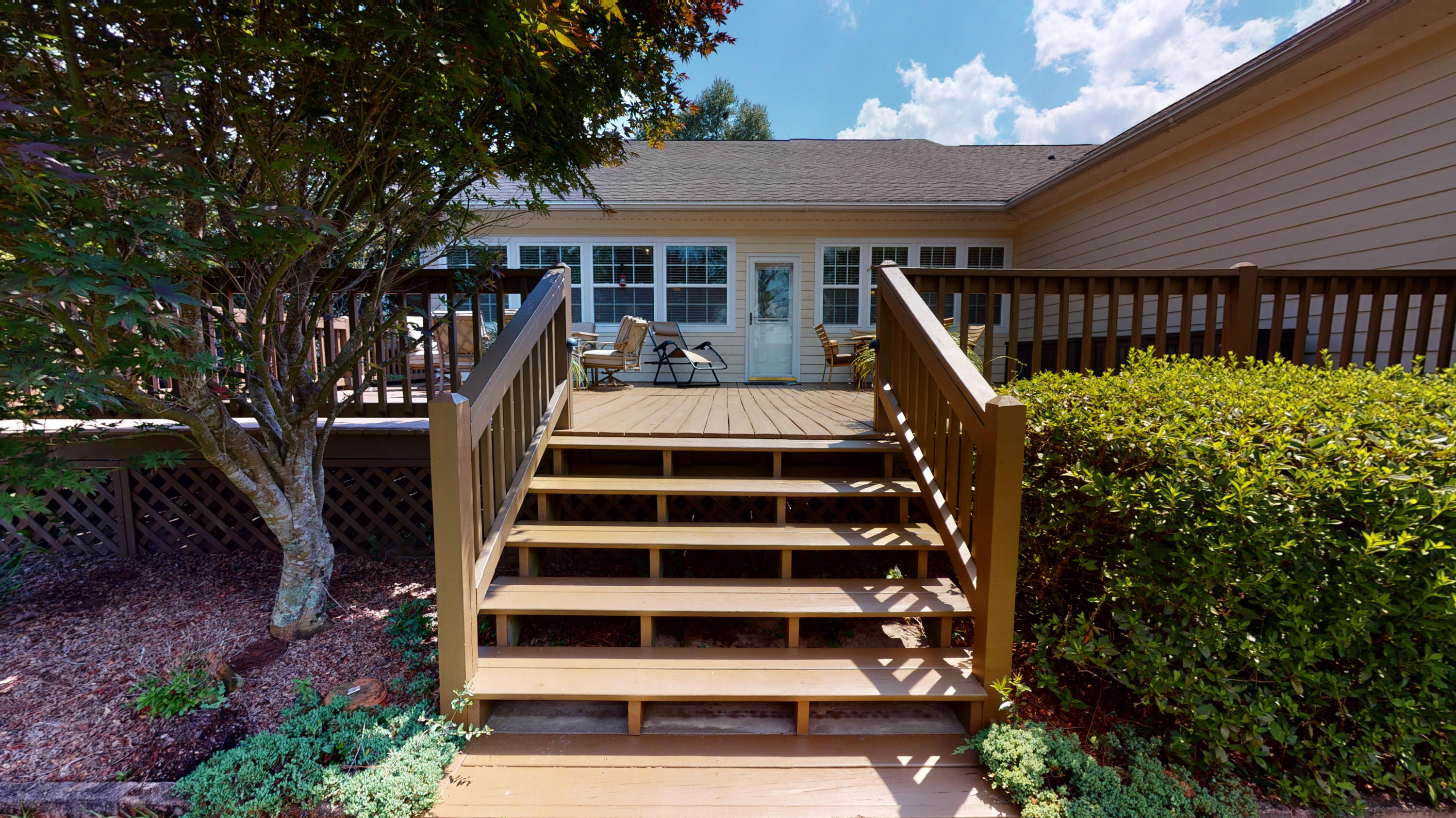 SPRING LAKE ESTATES - Residential