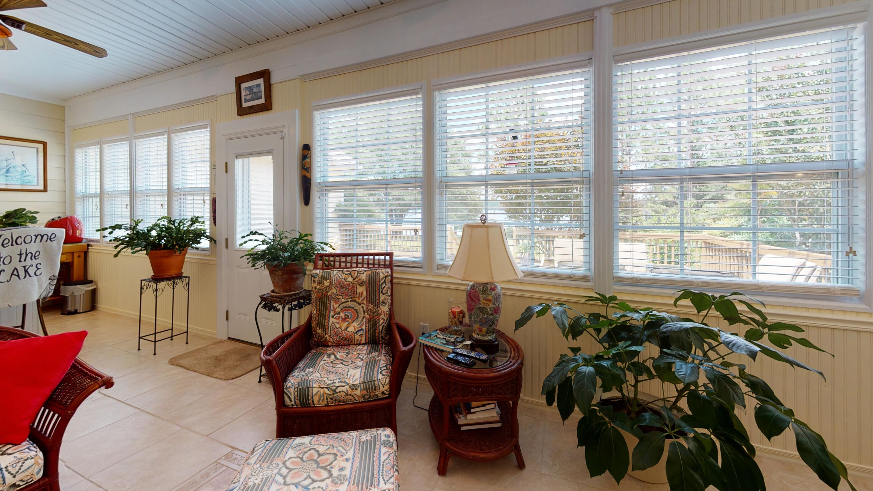 SPRING LAKE ESTATES - Residential