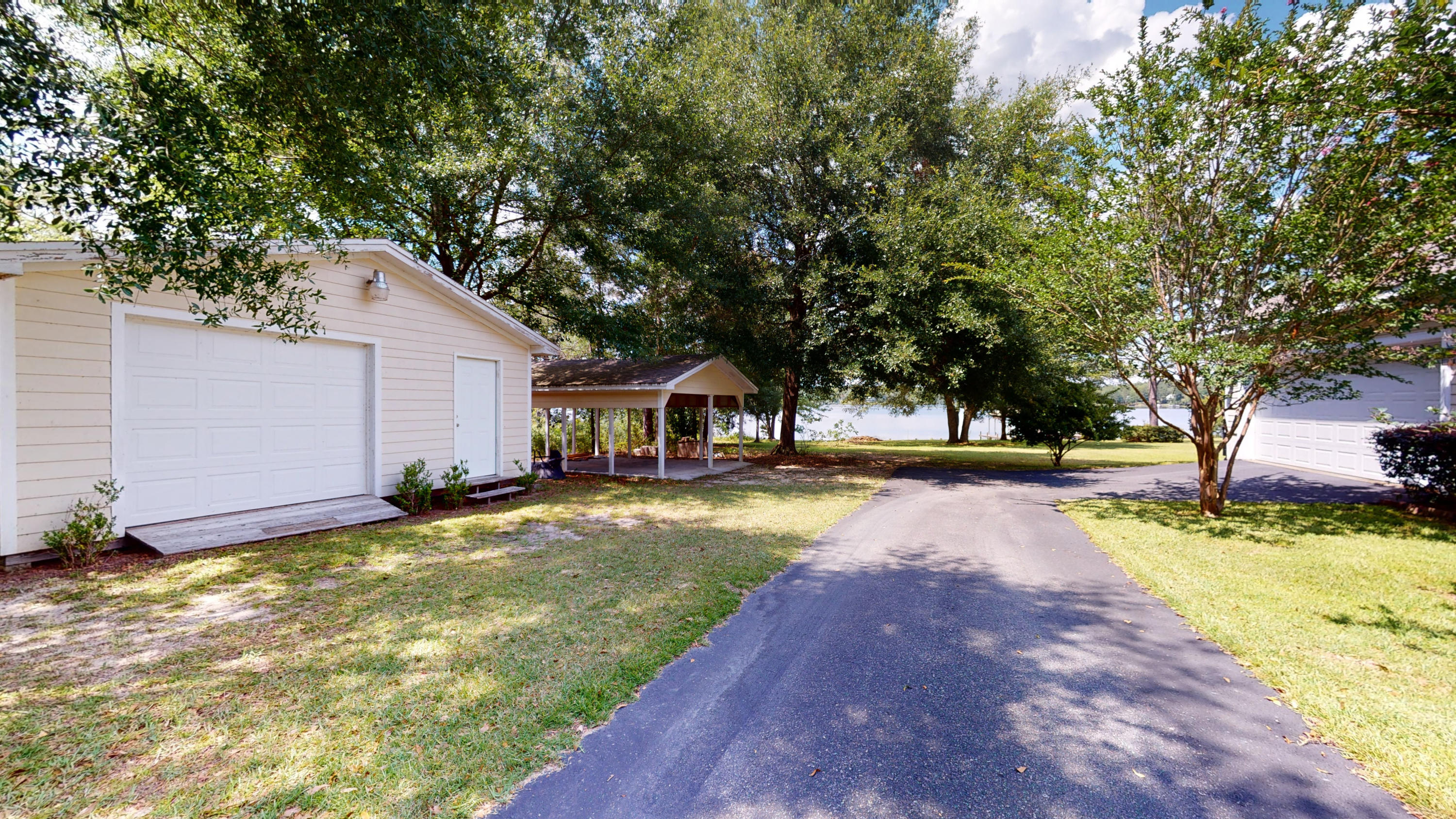 SPRING LAKE ESTATES - Residential