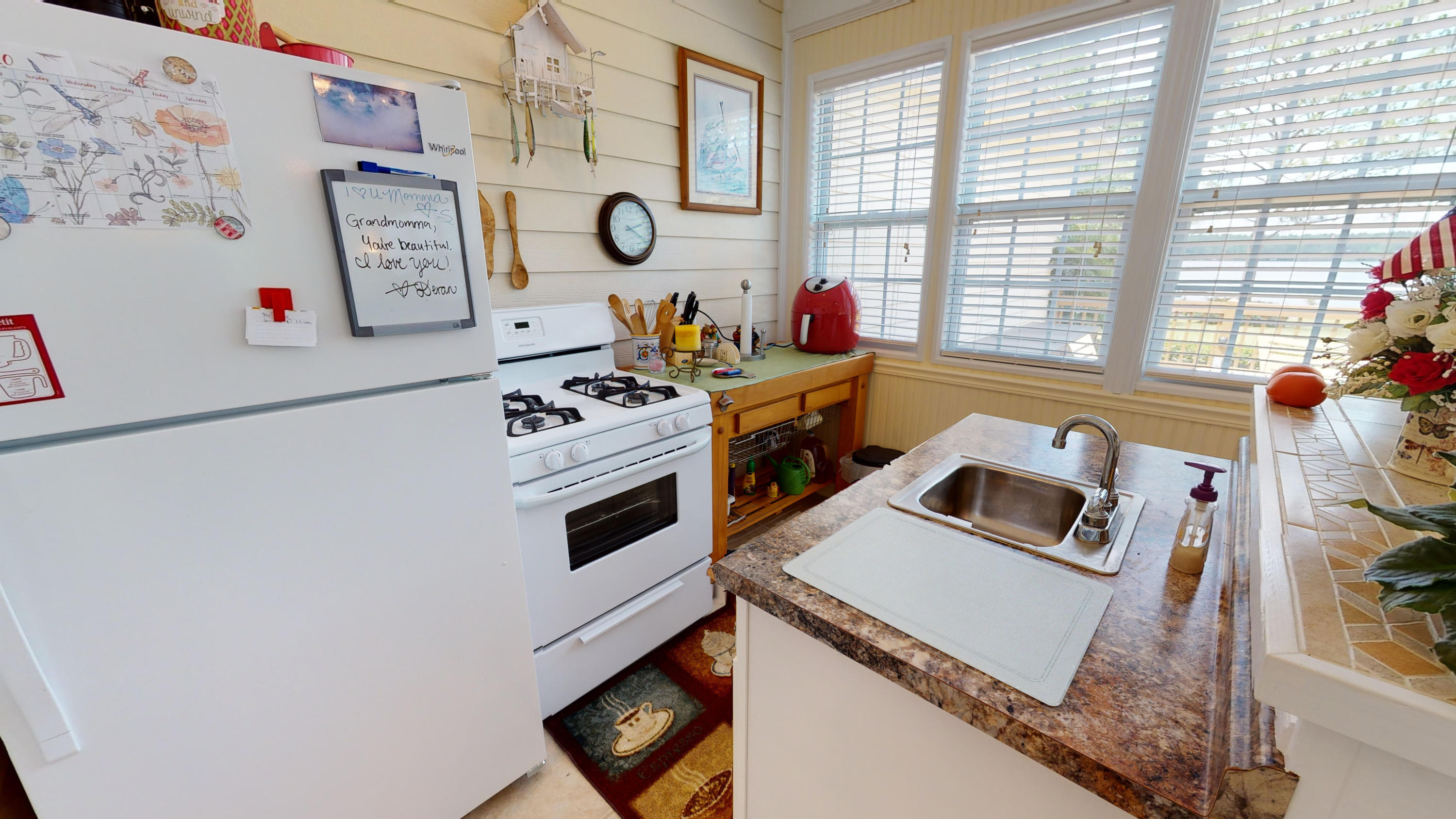 SPRING LAKE ESTATES - Residential