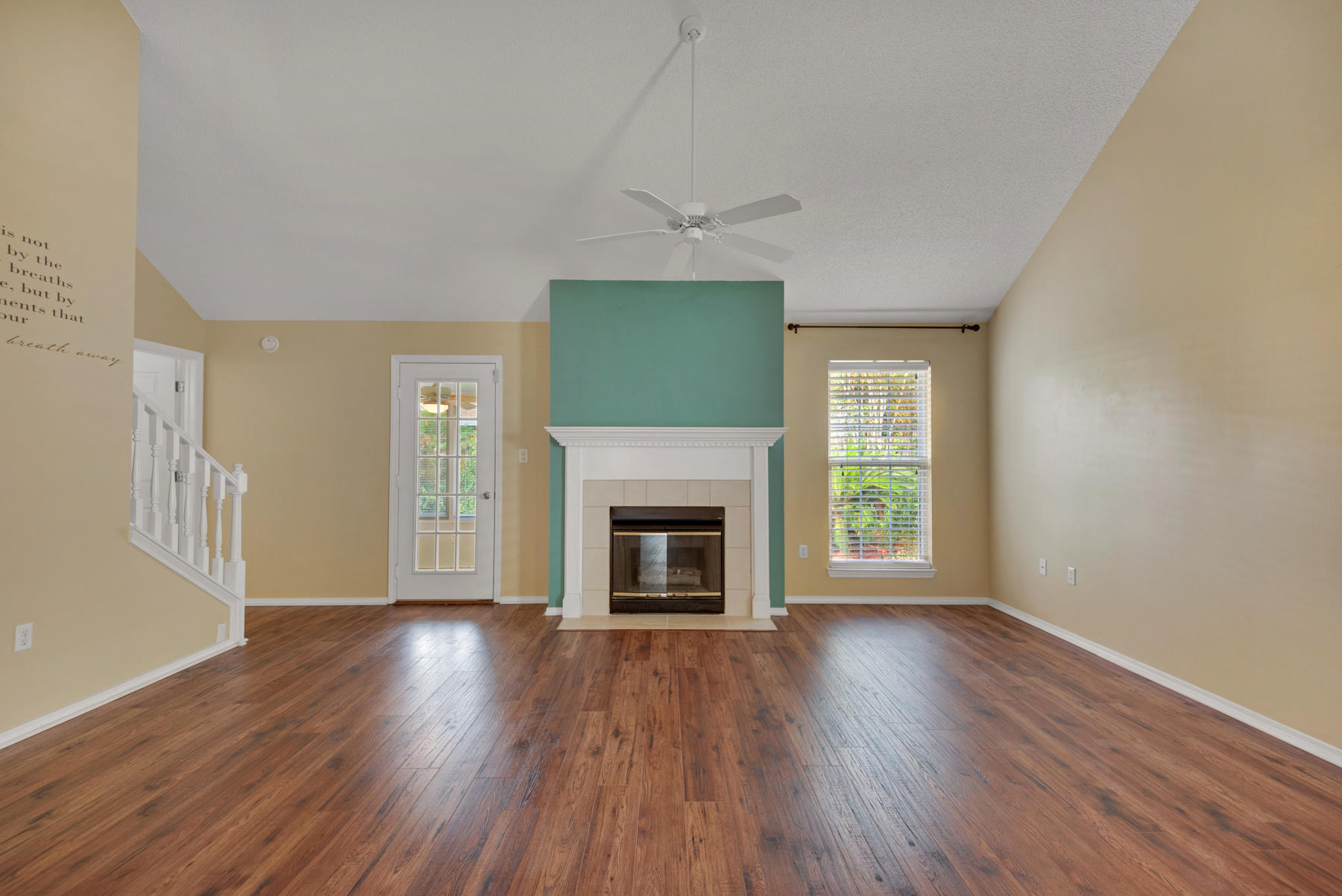 HUNTERS RUN S/D - Residential