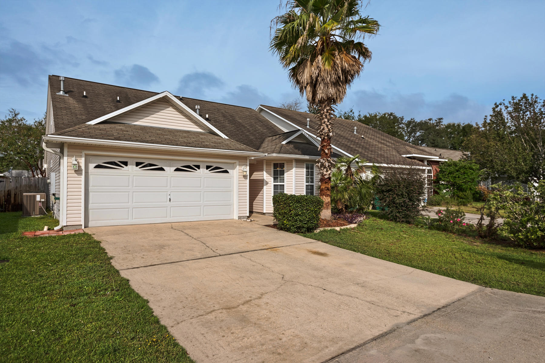 HUNTERS RUN S/D - Residential