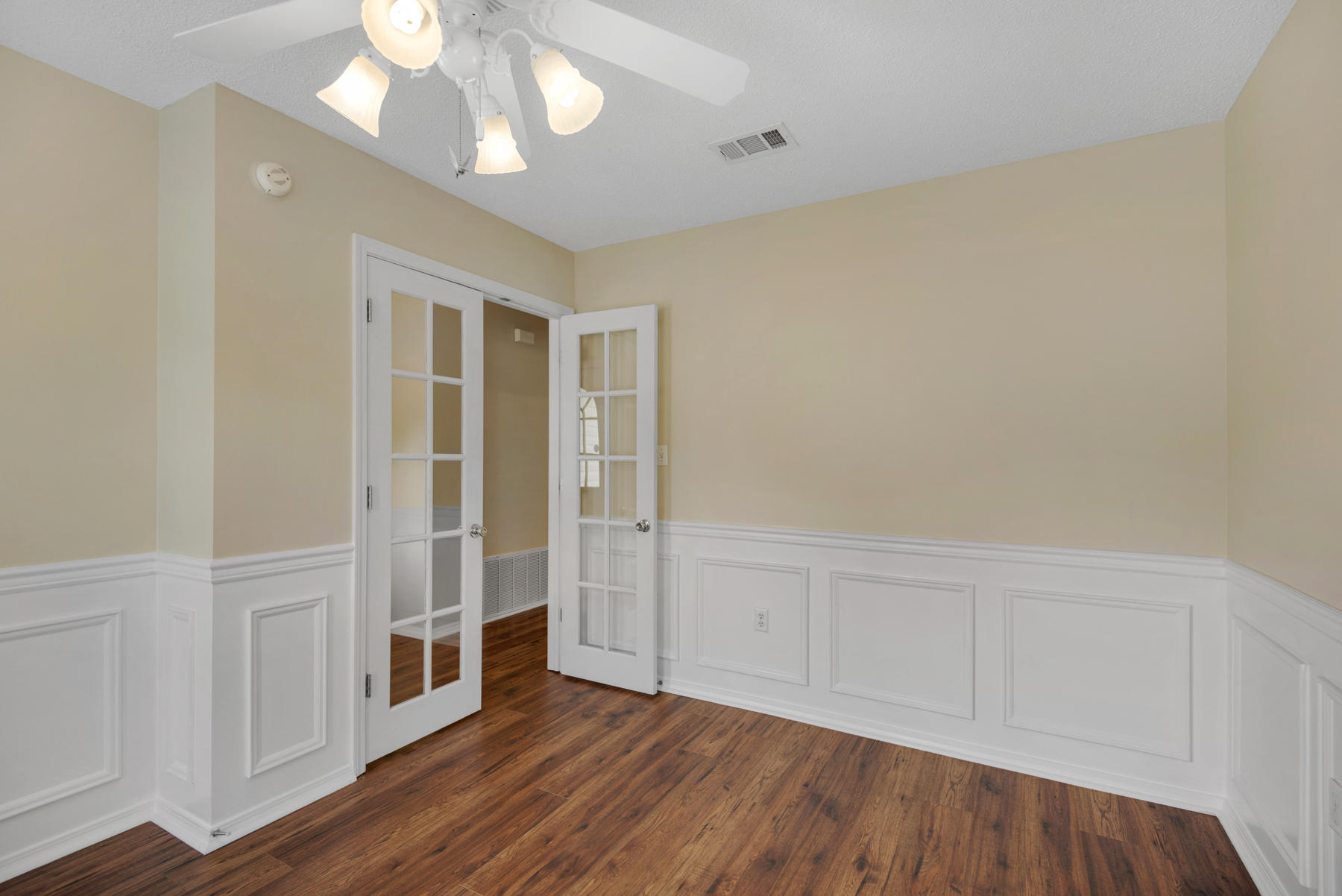 HUNTERS RUN S/D - Residential