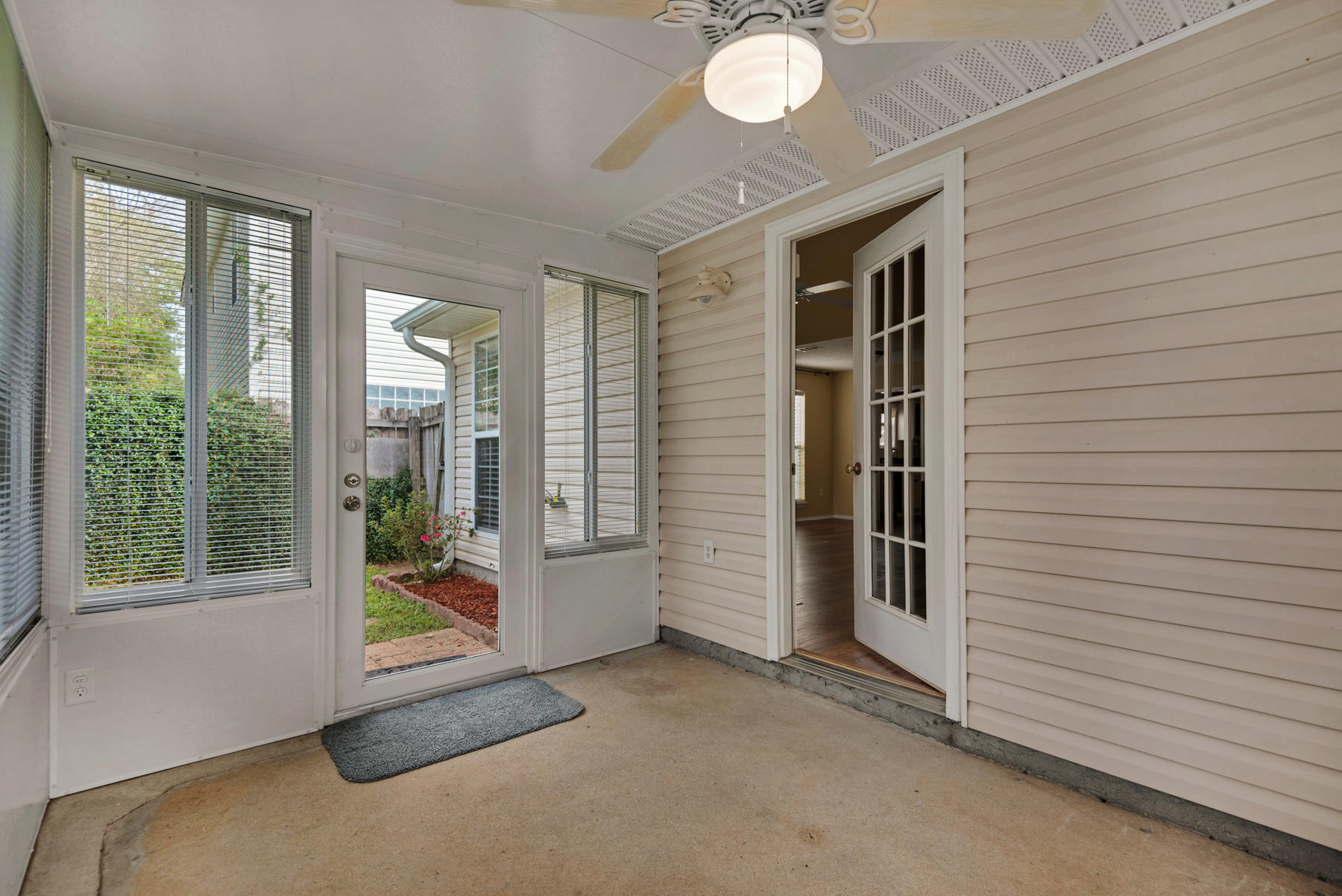 HUNTERS RUN S/D - Residential