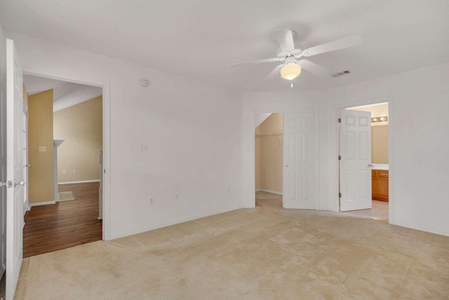 HUNTERS RUN S/D - Residential