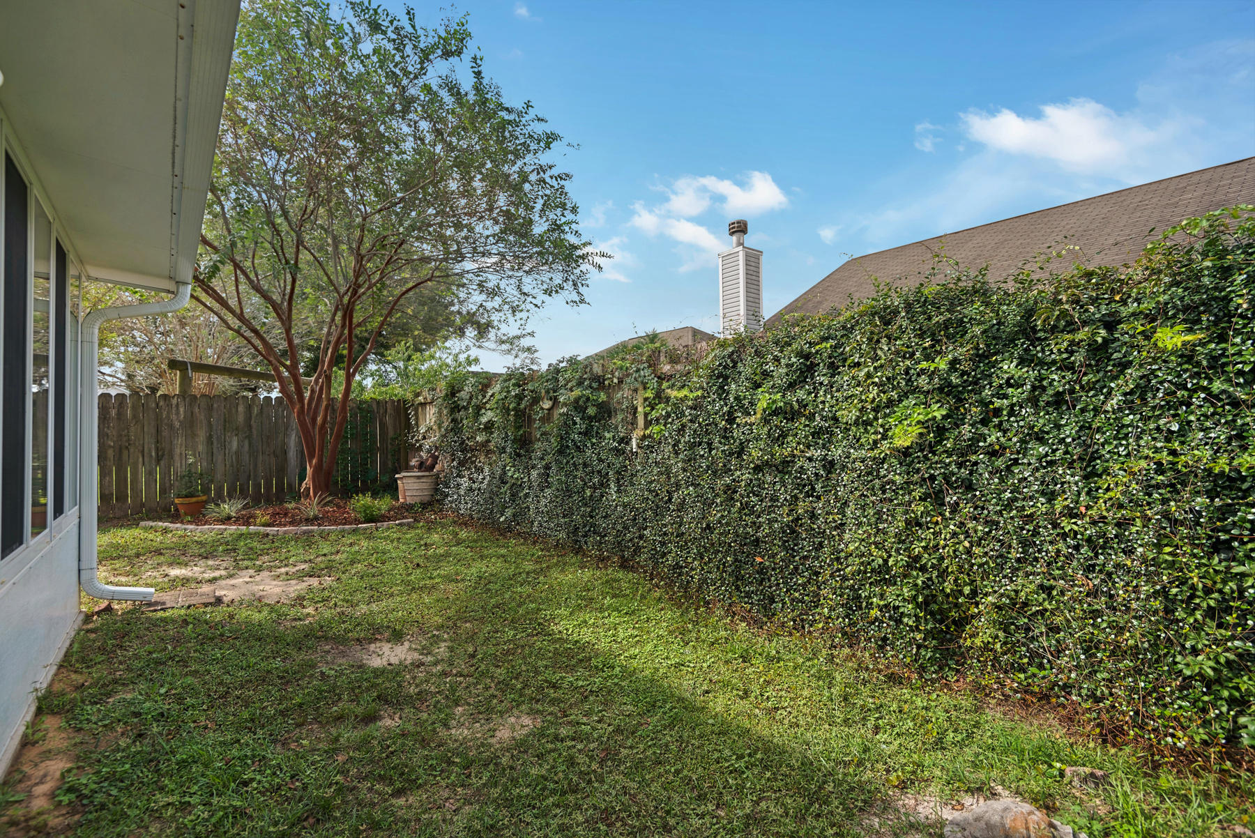 HUNTERS RUN S/D - Residential