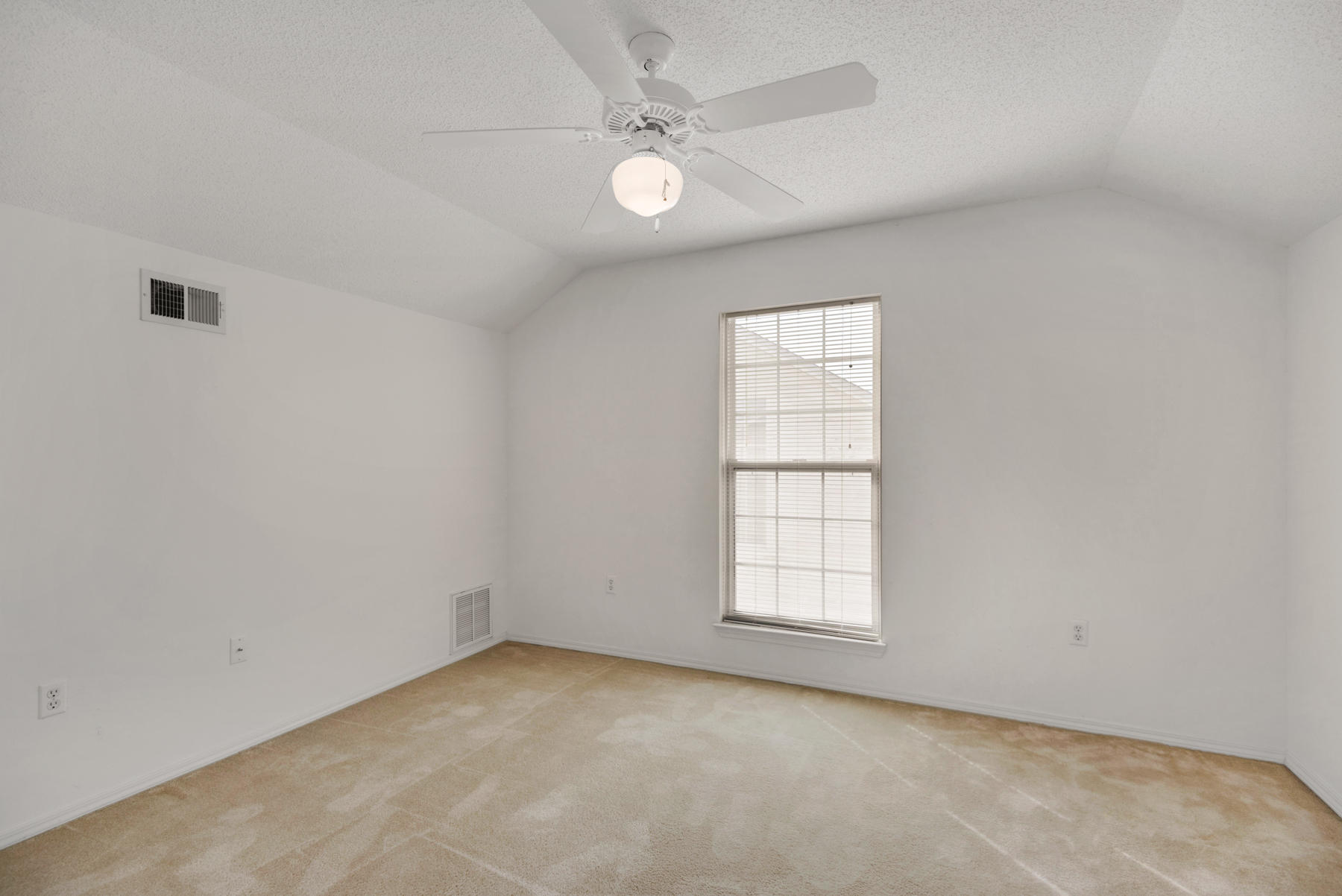 HUNTERS RUN S/D - Residential