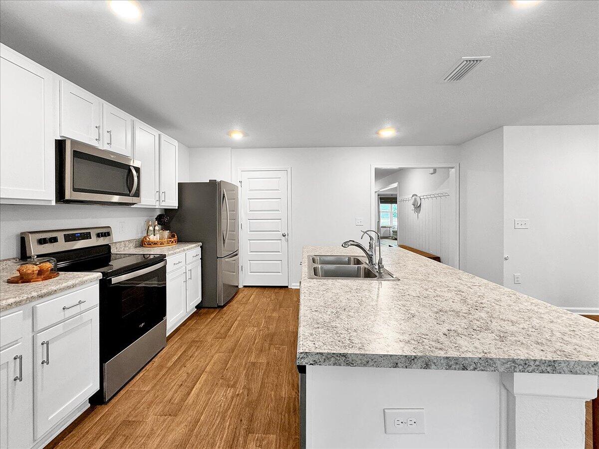 HAMMOCK BAY - Residential