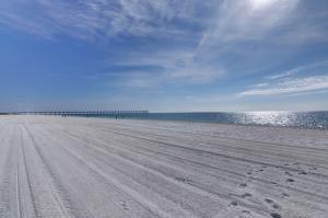 VILLAGE AT NAVARRE - Land