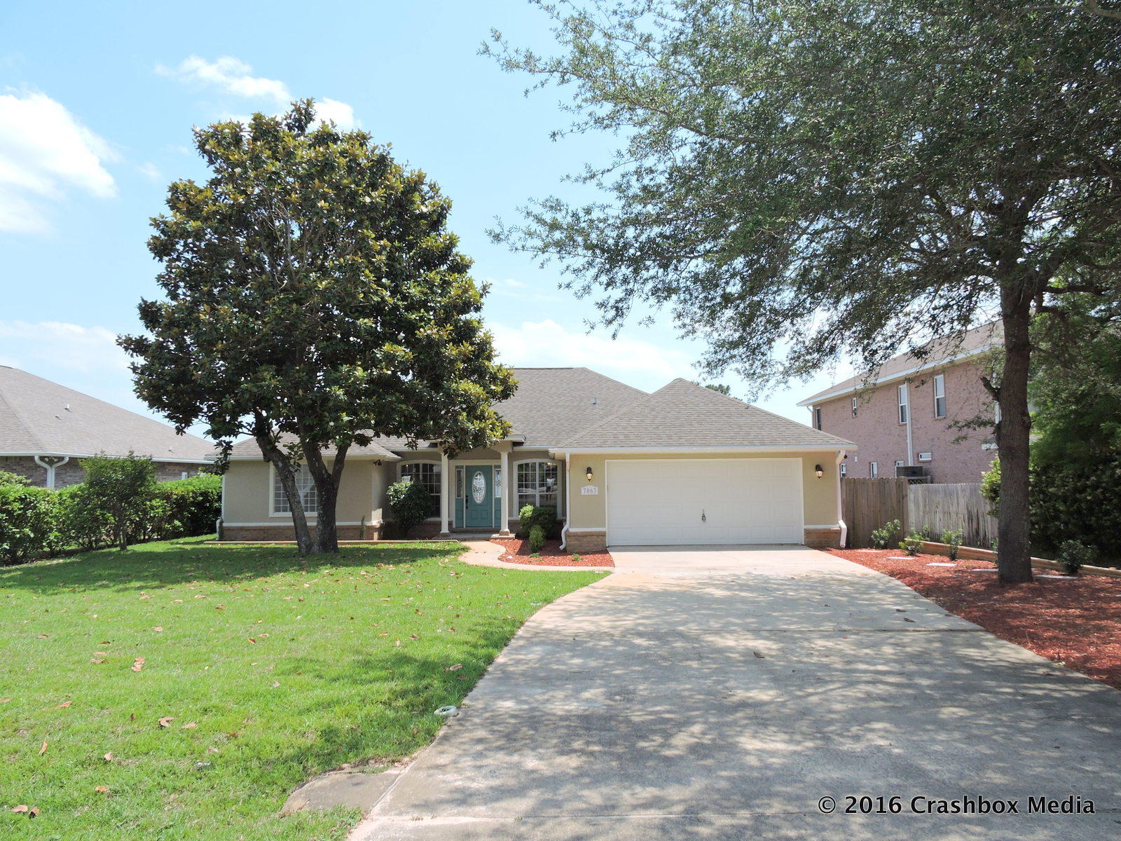 LEGEND COVE - Residential