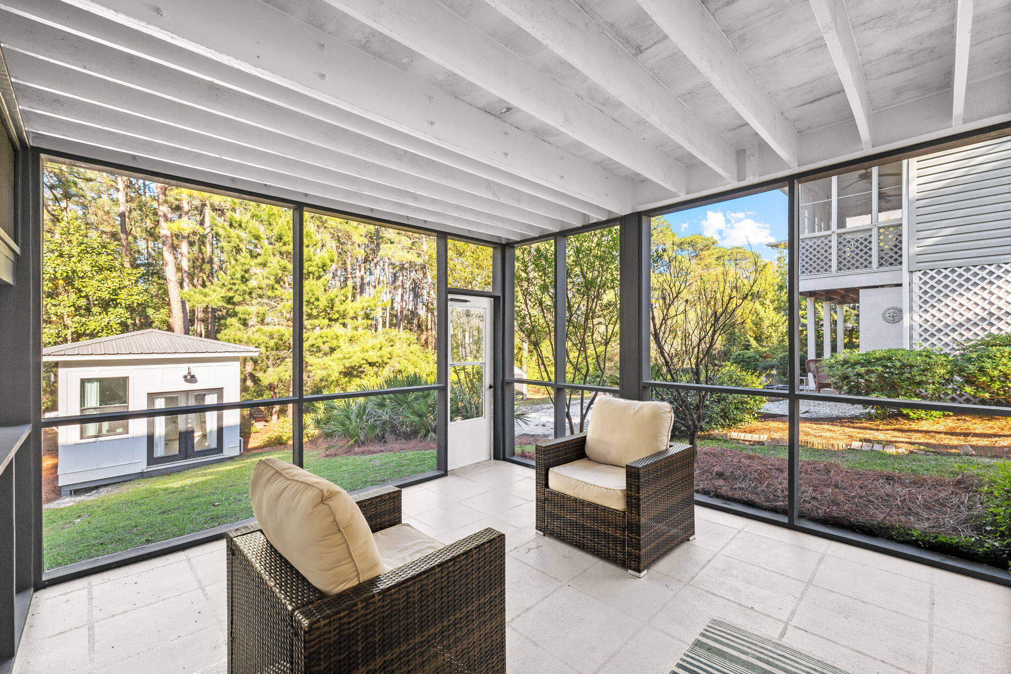 SEA DUNES - Residential Lease