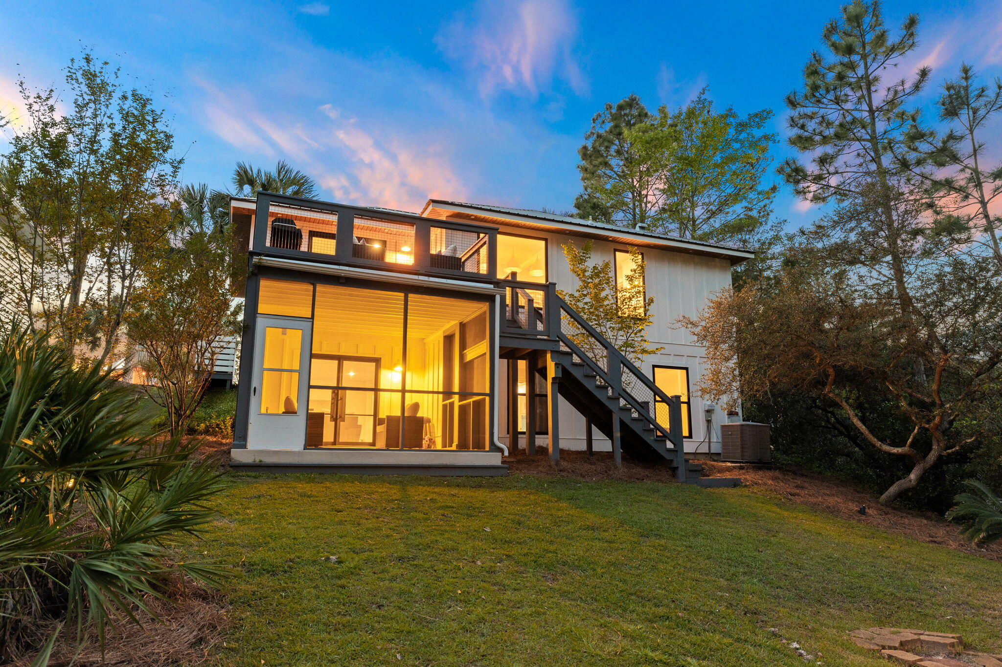 SEA DUNES - Residential Lease