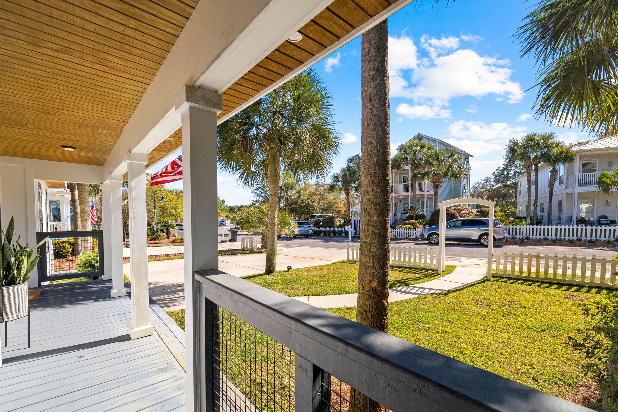 SEA DUNES - Residential Lease