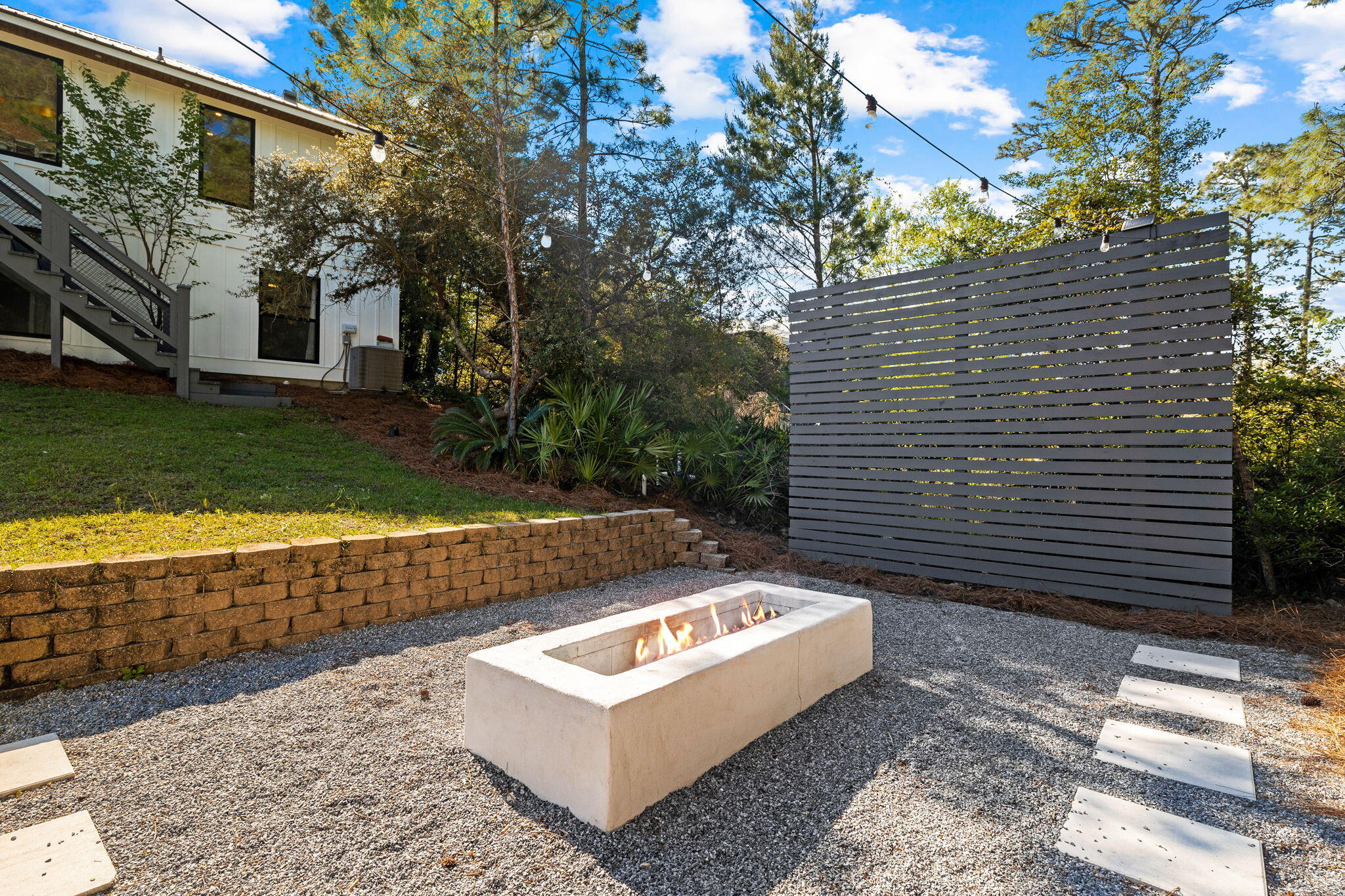 SEA DUNES - Residential Lease