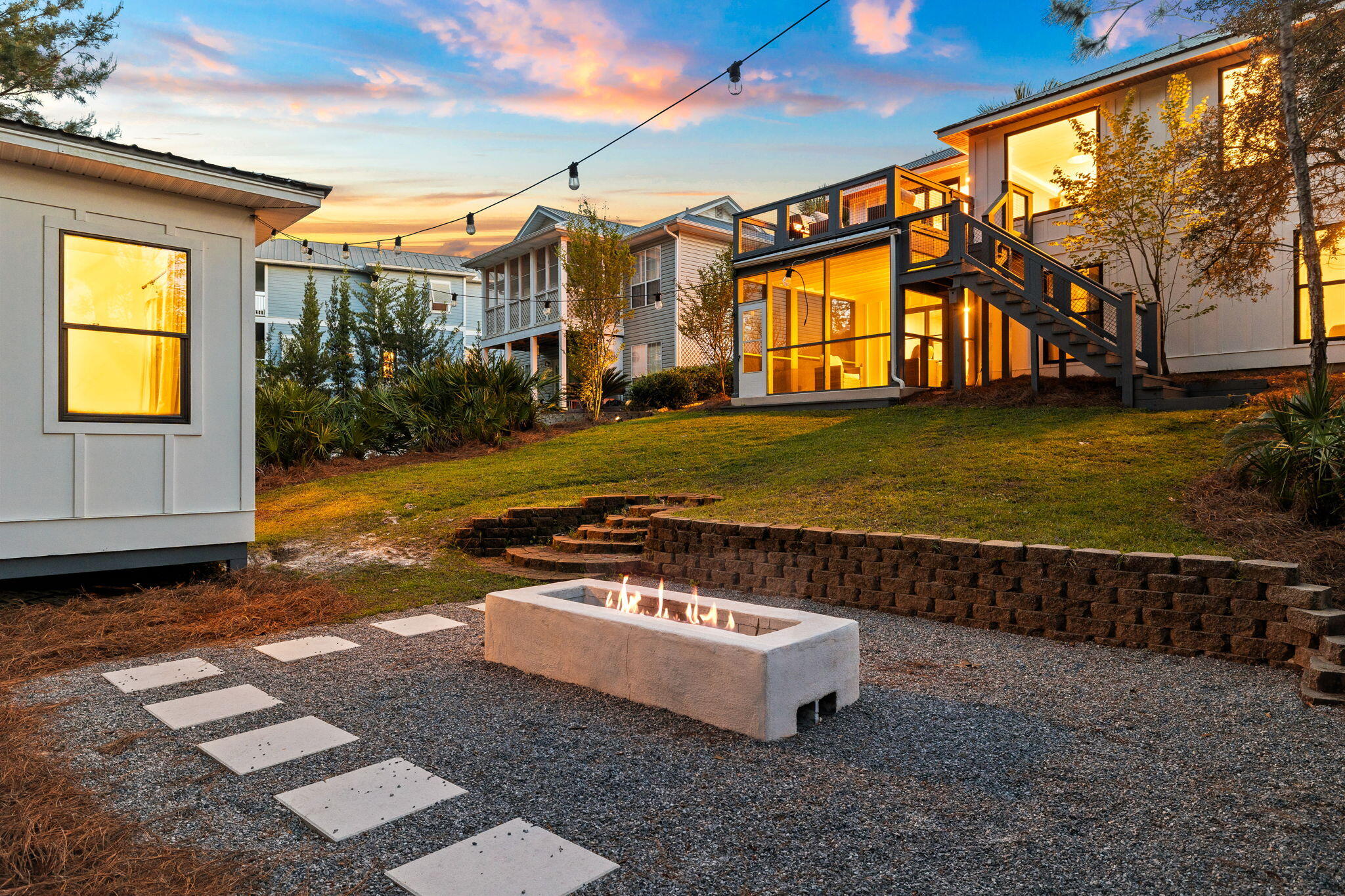 SEA DUNES - Residential Lease