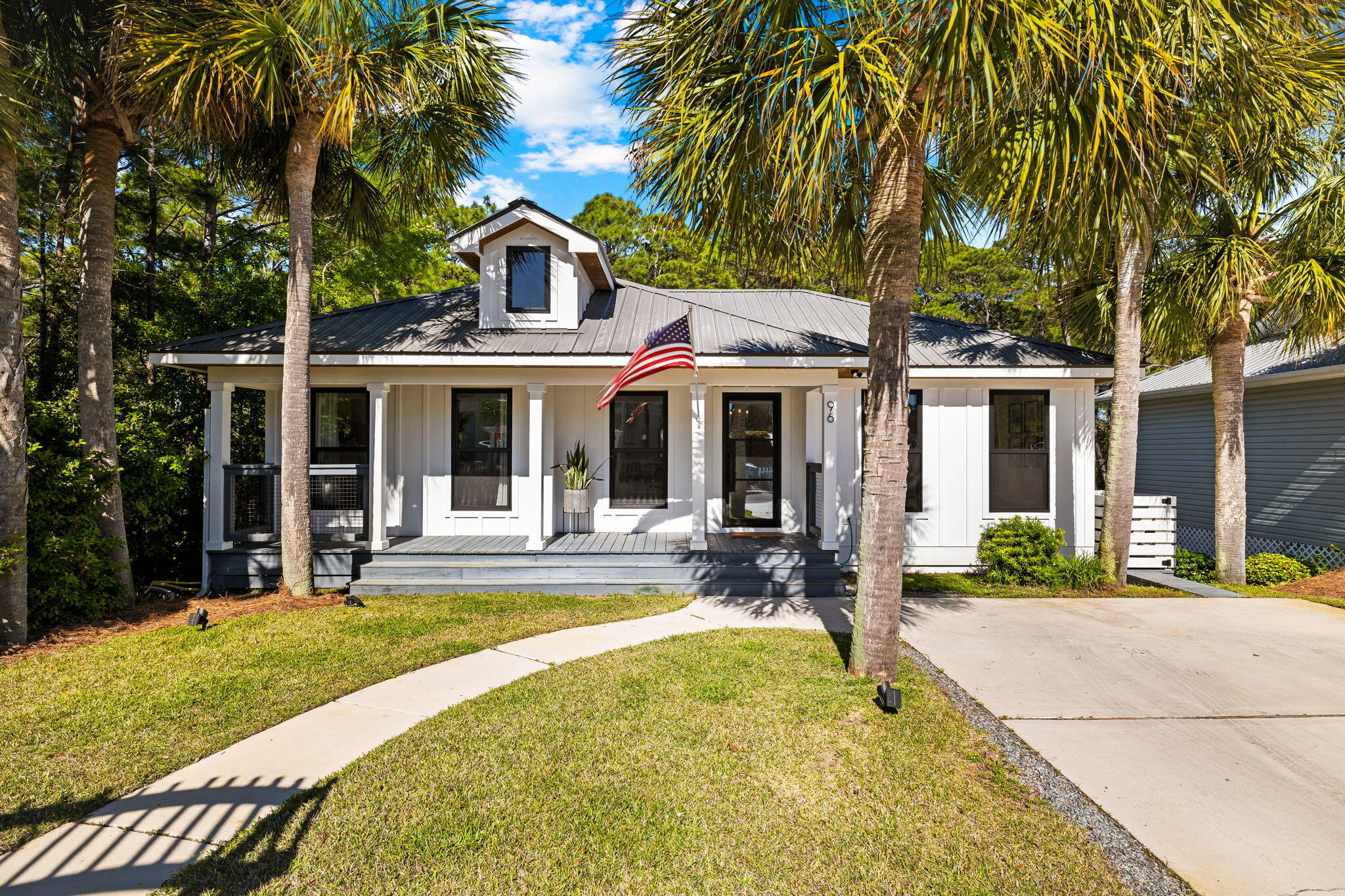 SEA DUNES - Residential Lease