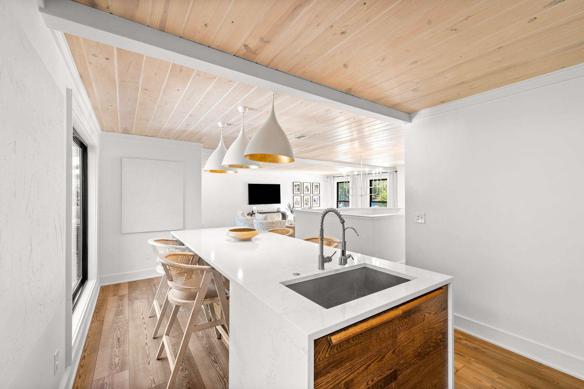 SEA DUNES - Residential Lease