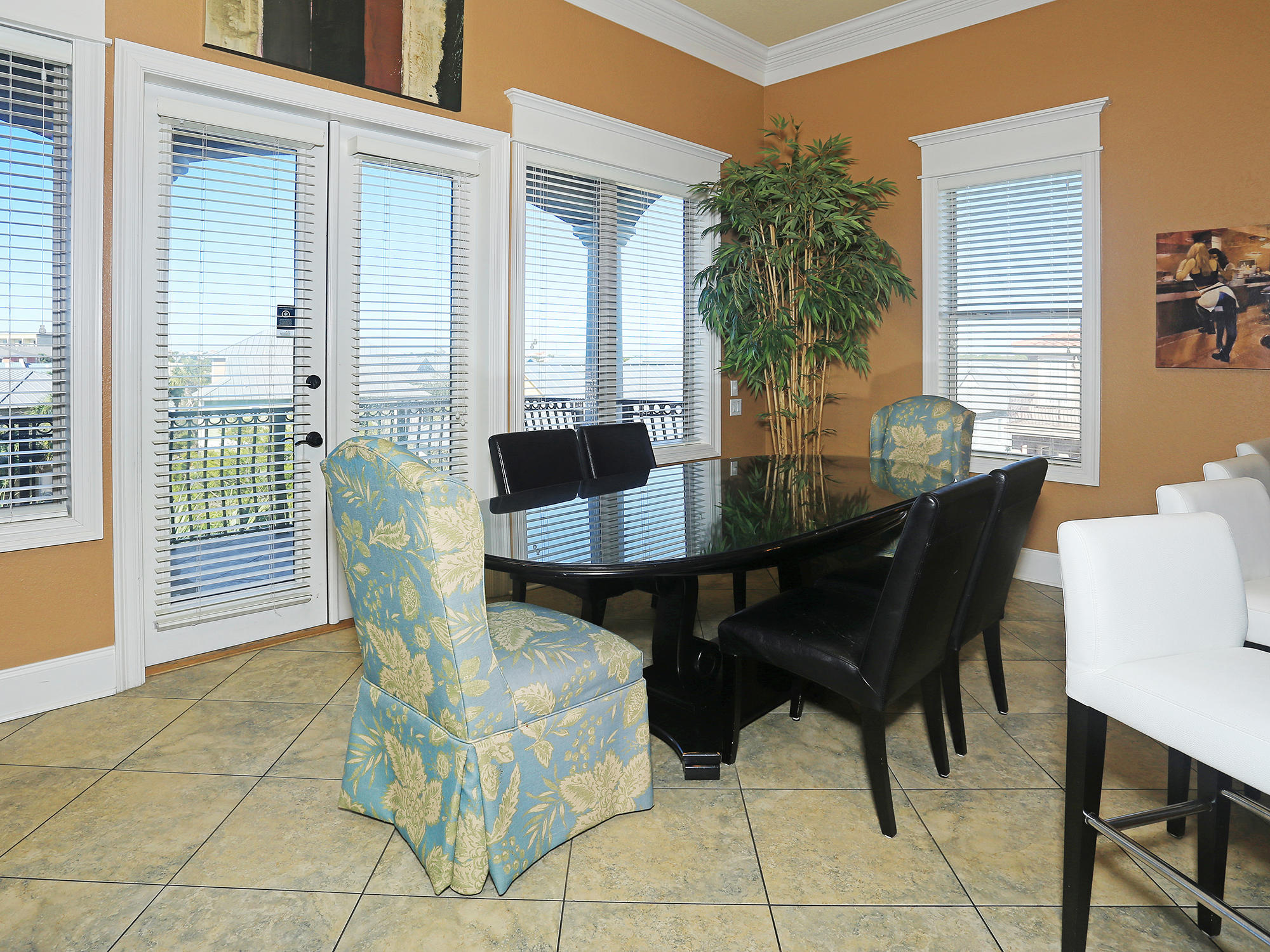 MARAVILLA SHORES - Residential