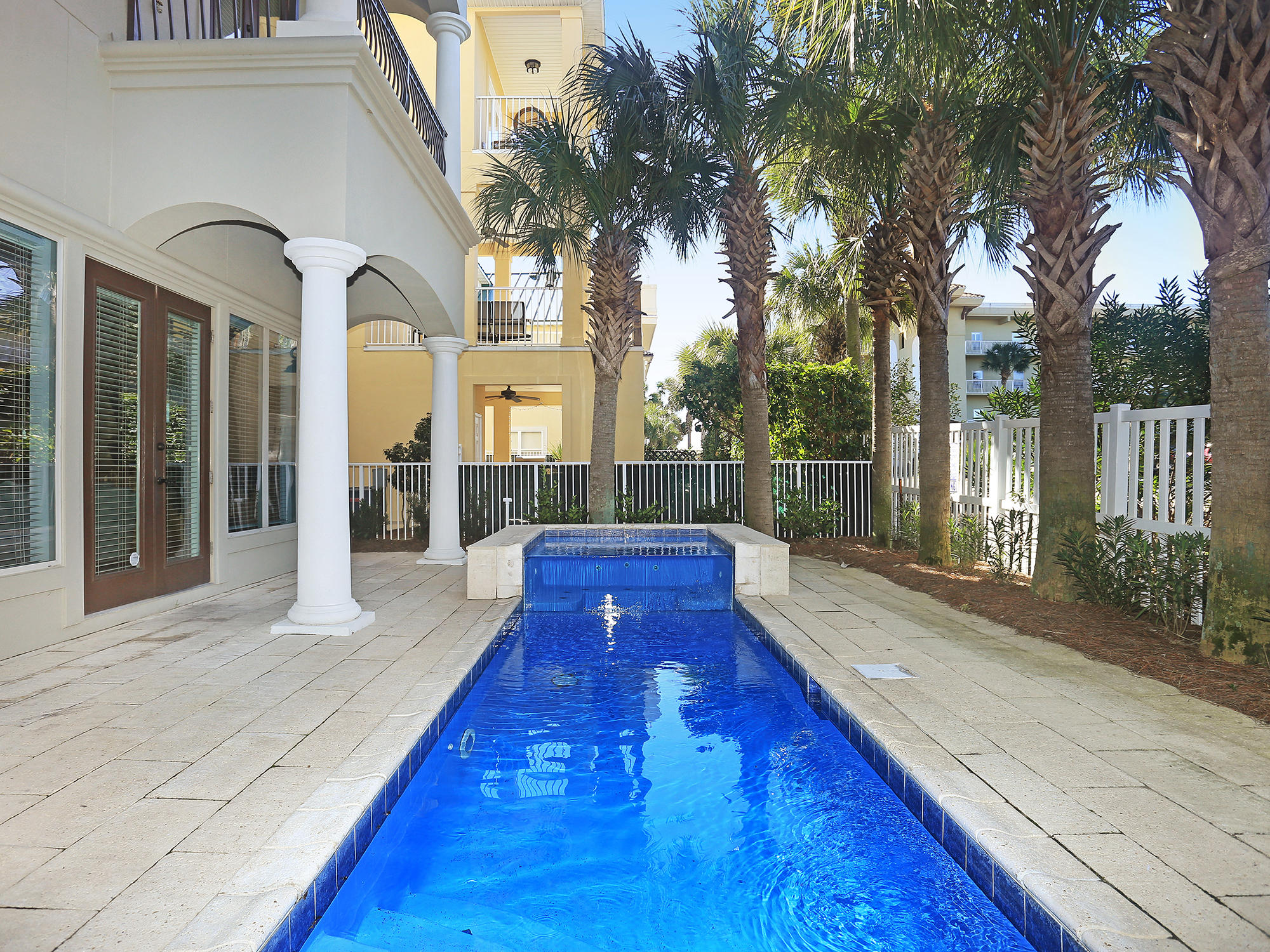 MARAVILLA SHORES - Residential