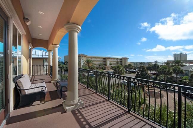 MARAVILLA SHORES - Residential