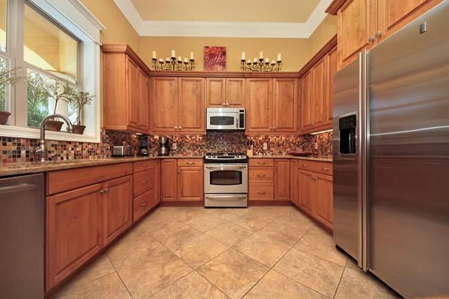 MARAVILLA SHORES - Residential