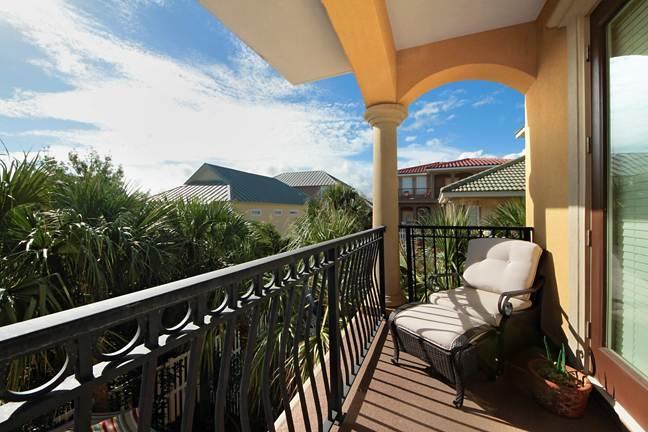 MARAVILLA SHORES - Residential