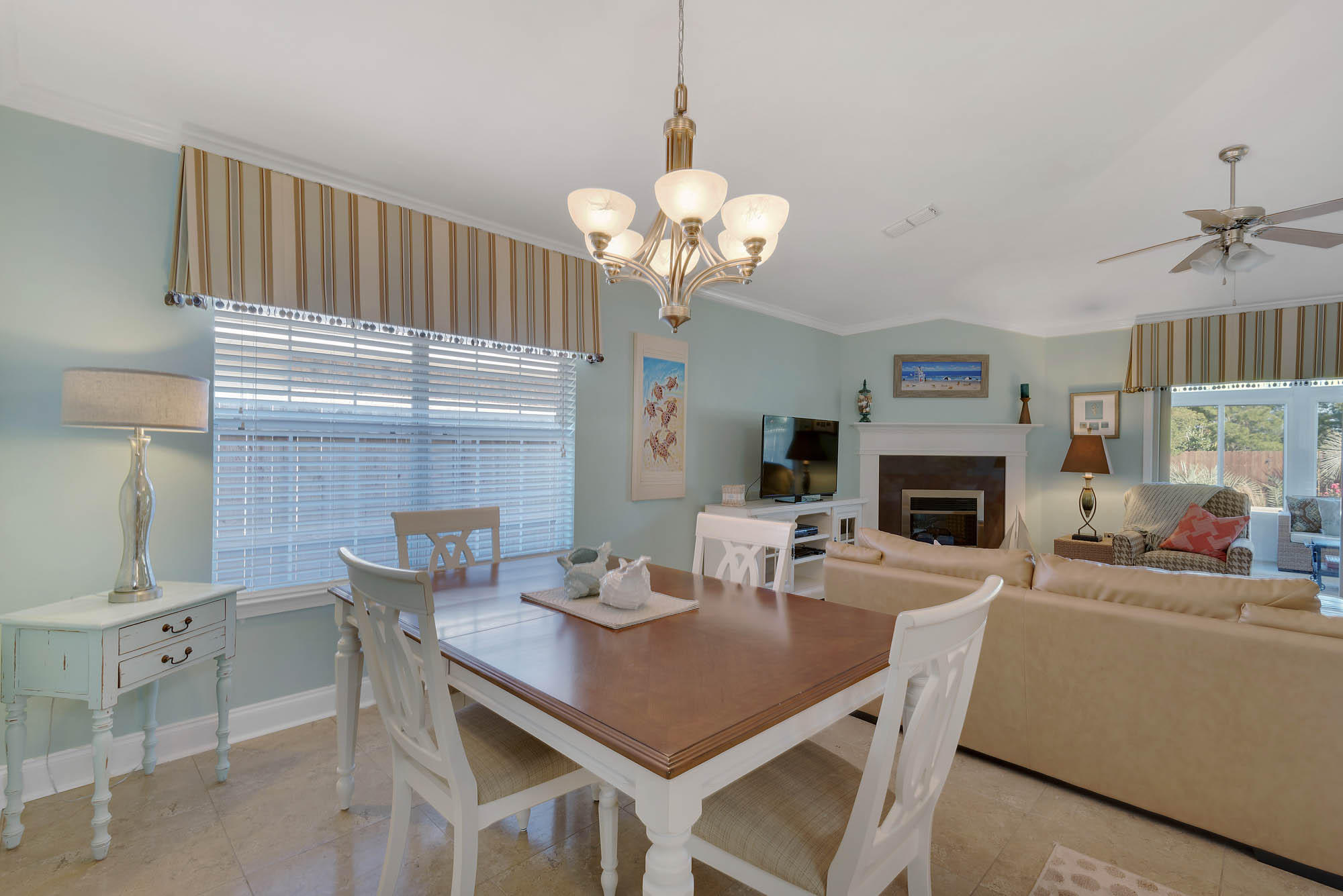 PARADISE RETREAT - Residential