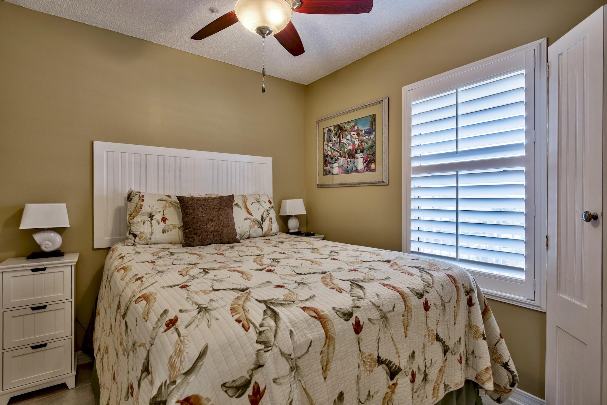 MARAVILLA CONDO 2 - Residential