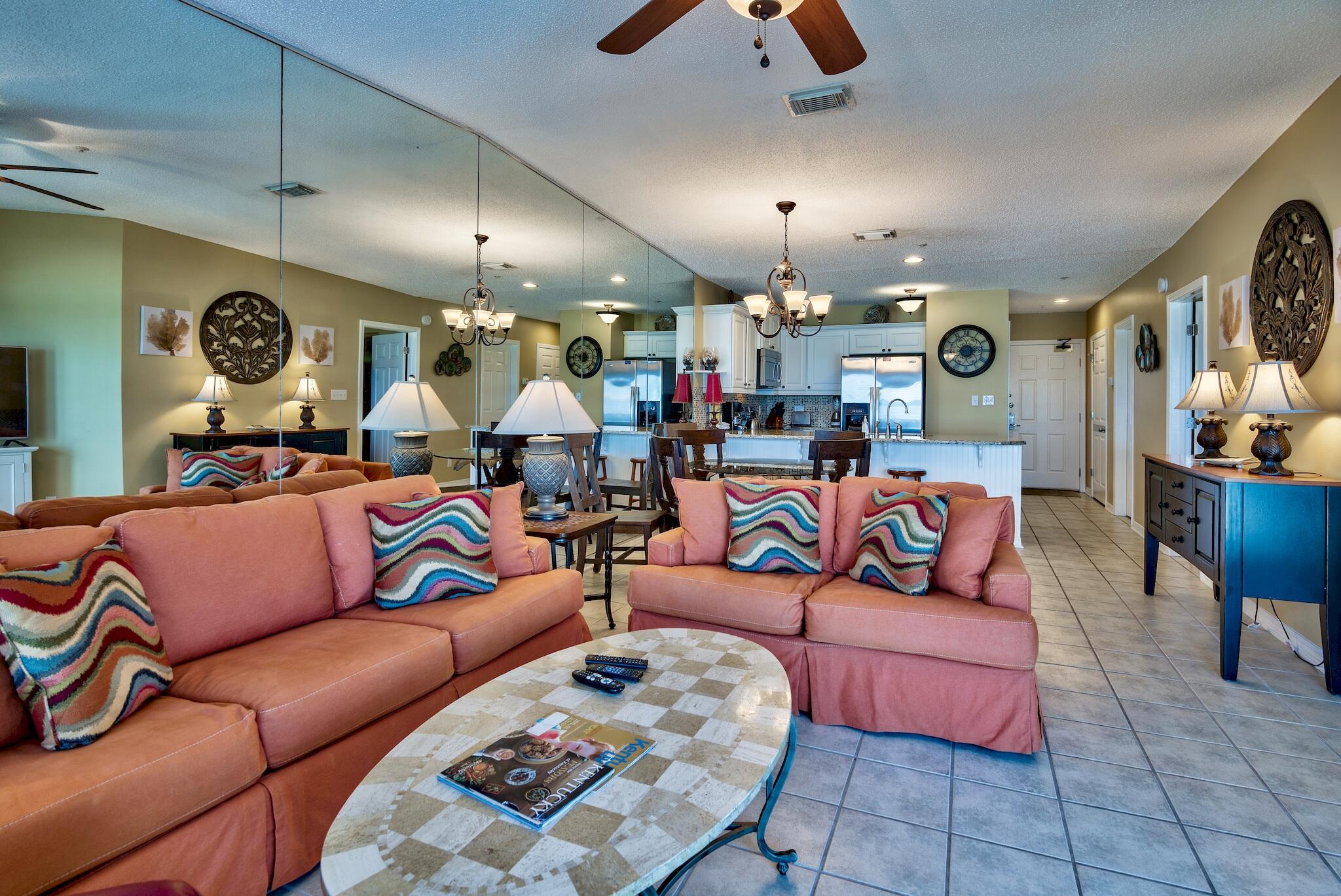 MARAVILLA CONDO 2 - Residential