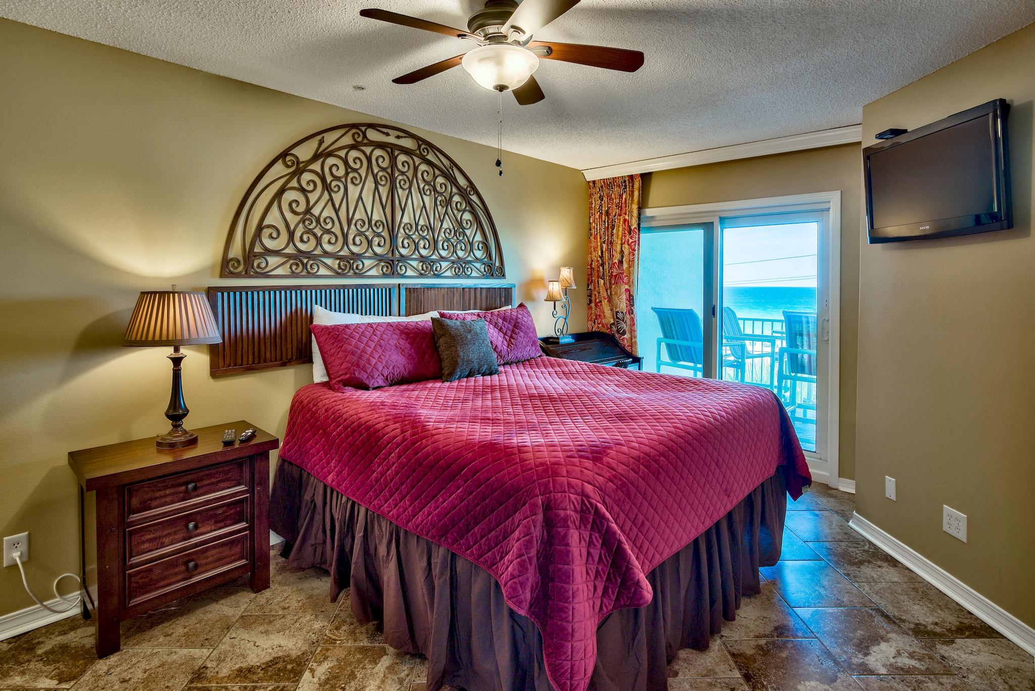 MARAVILLA CONDO 2 - Residential